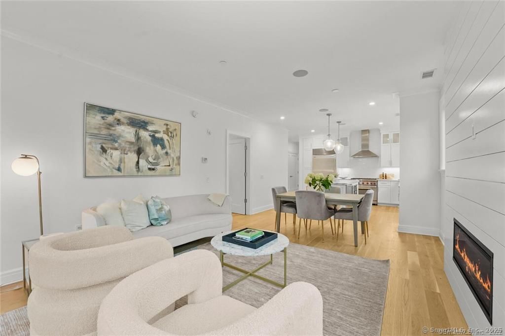 202 Gramercy Park 202