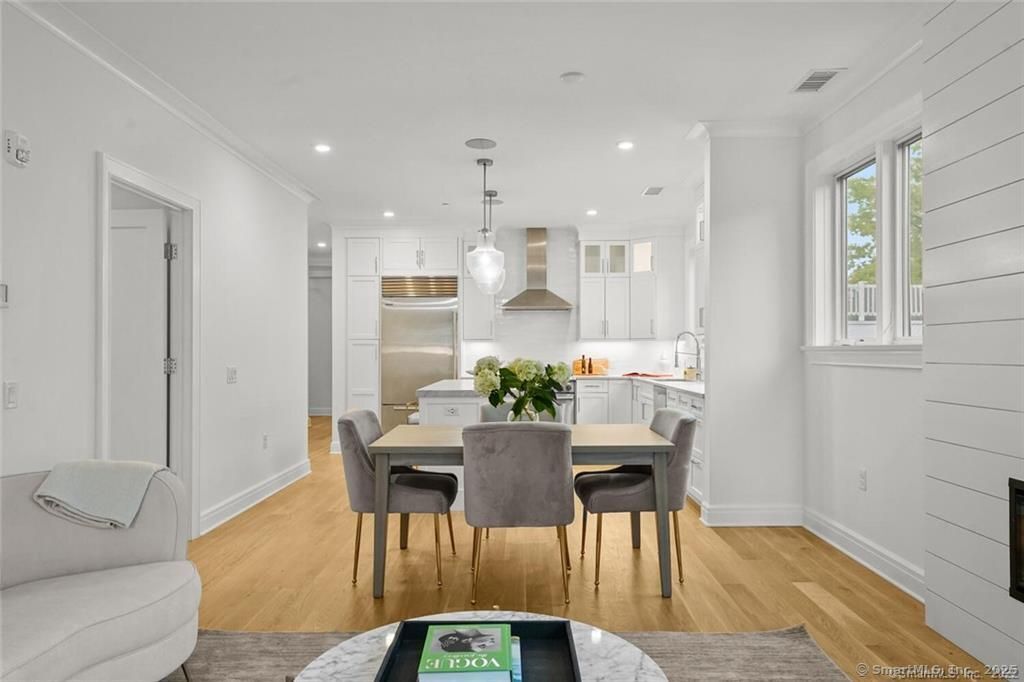 202 Gramercy Park 202