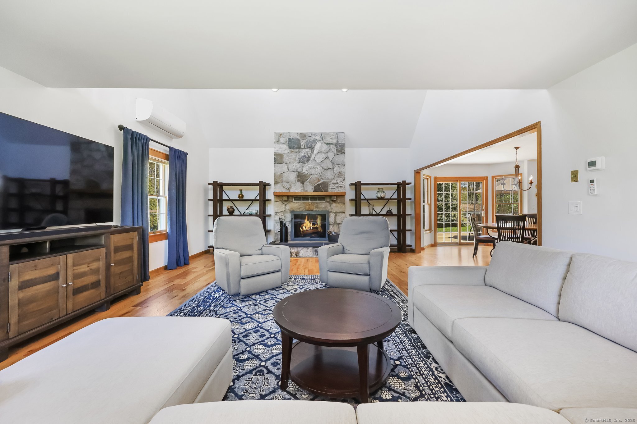 4 Walnut Ridge Road