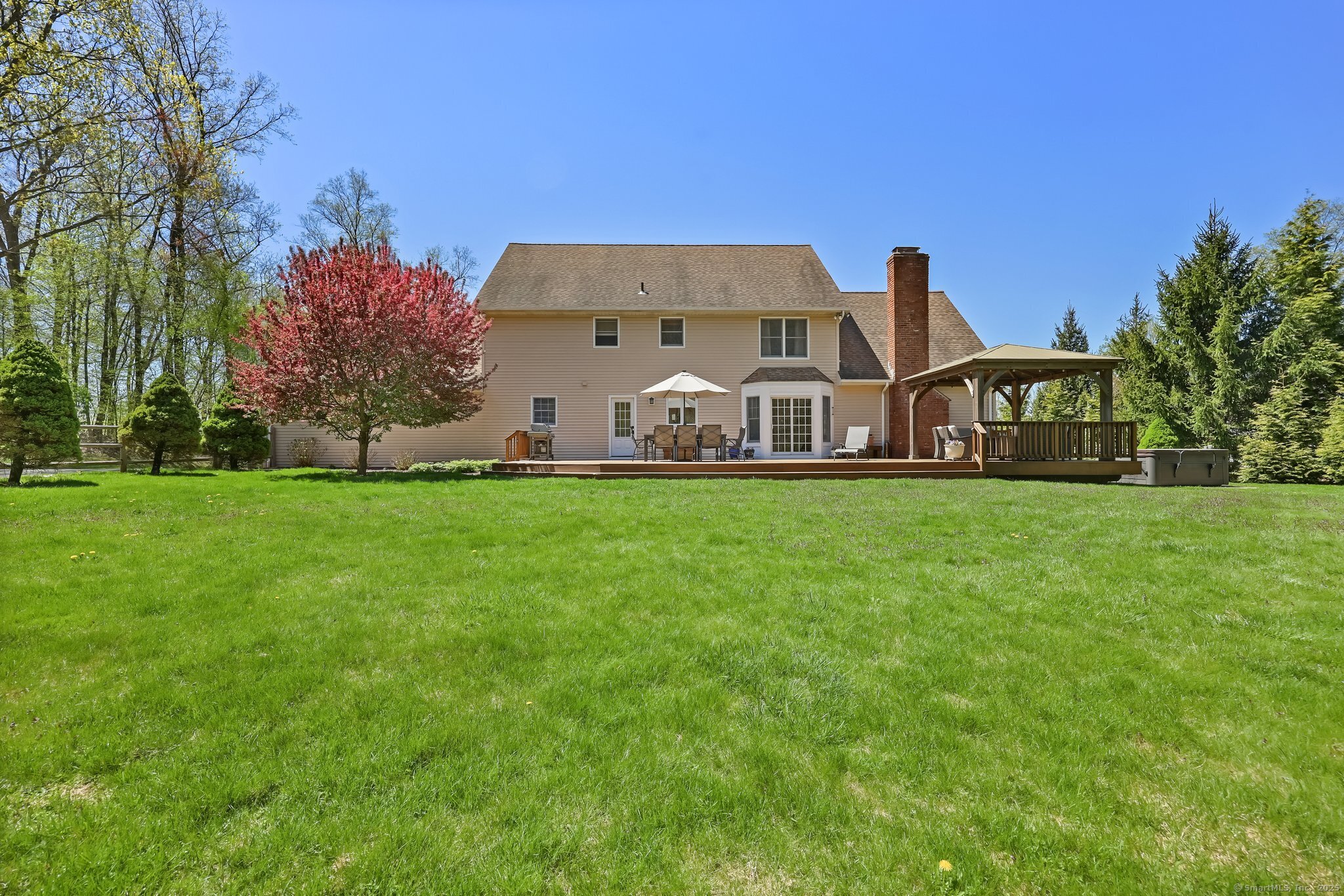 4 Walnut Ridge Road