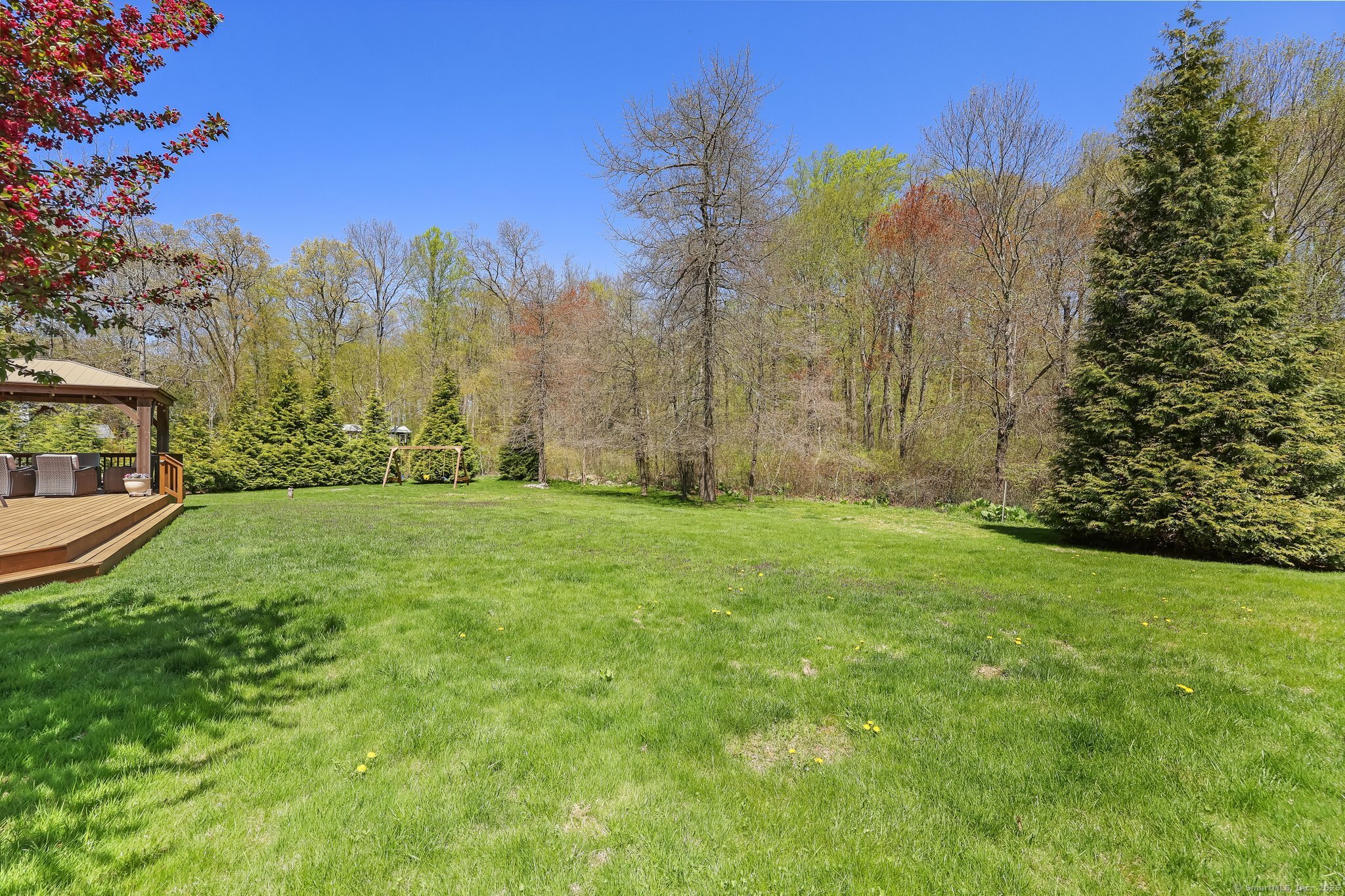 4 Walnut Ridge Road