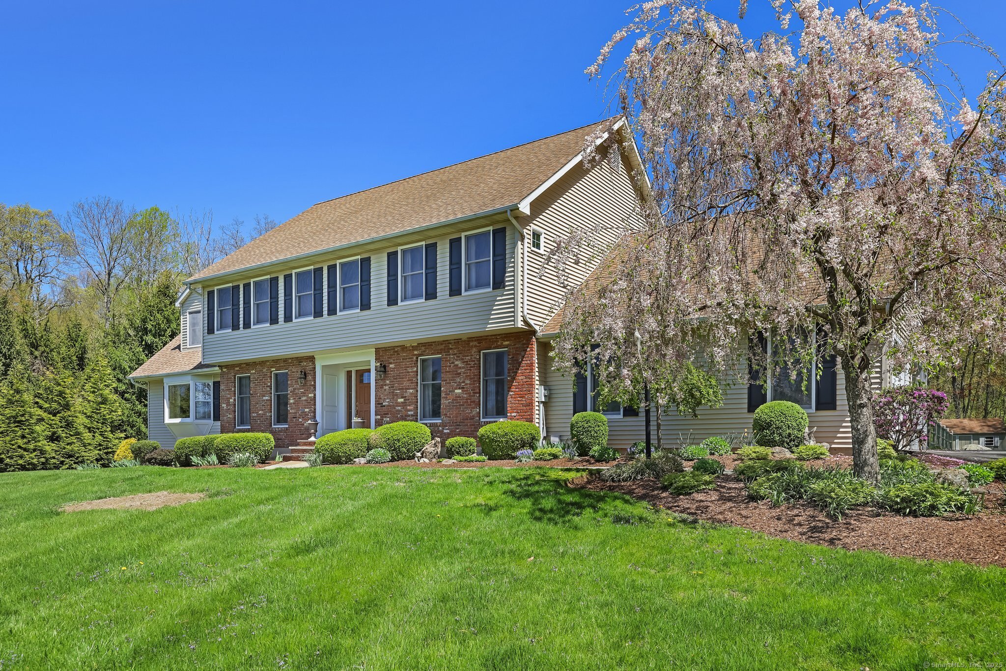 4 Walnut Ridge Road
