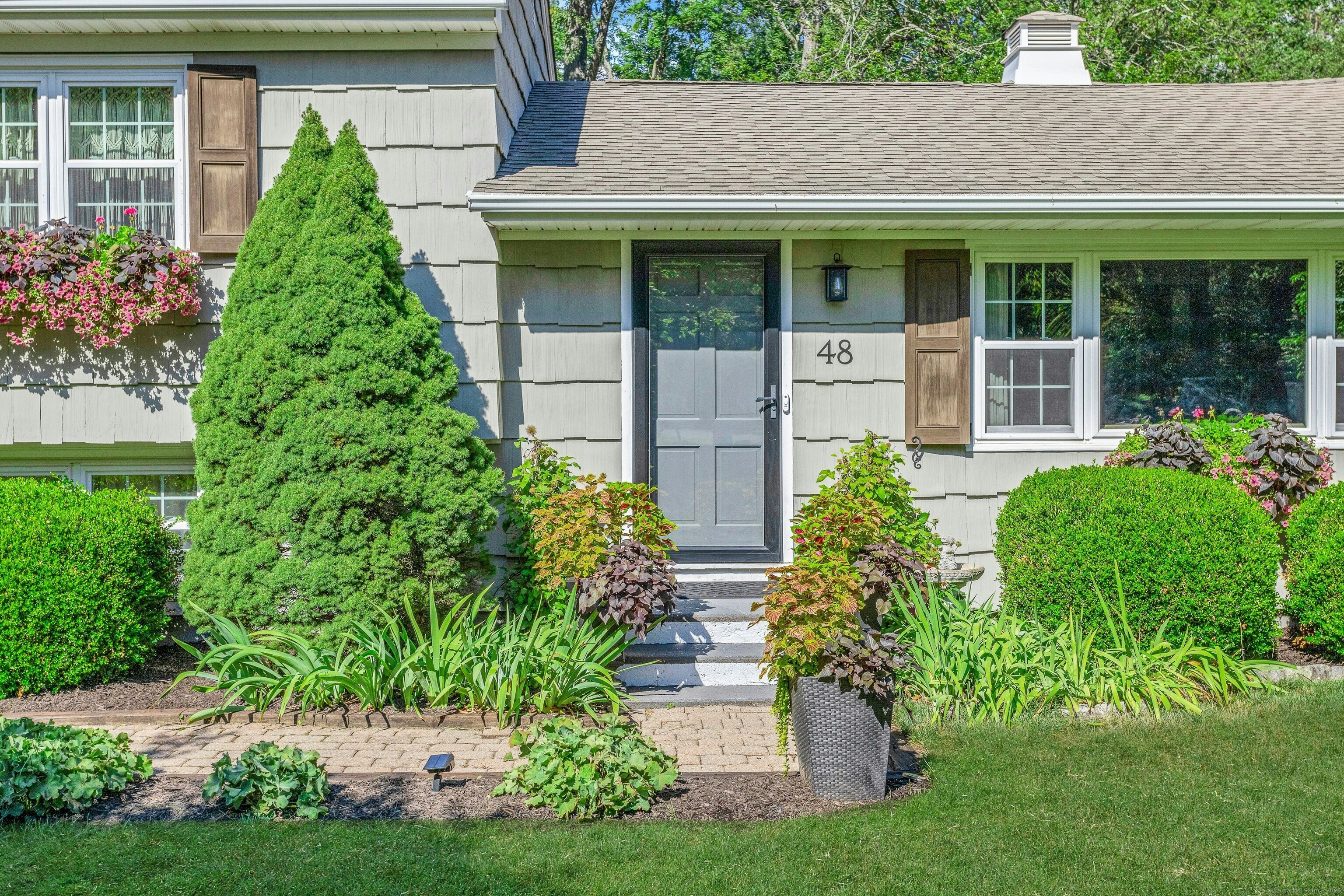 48 Benedict Road
