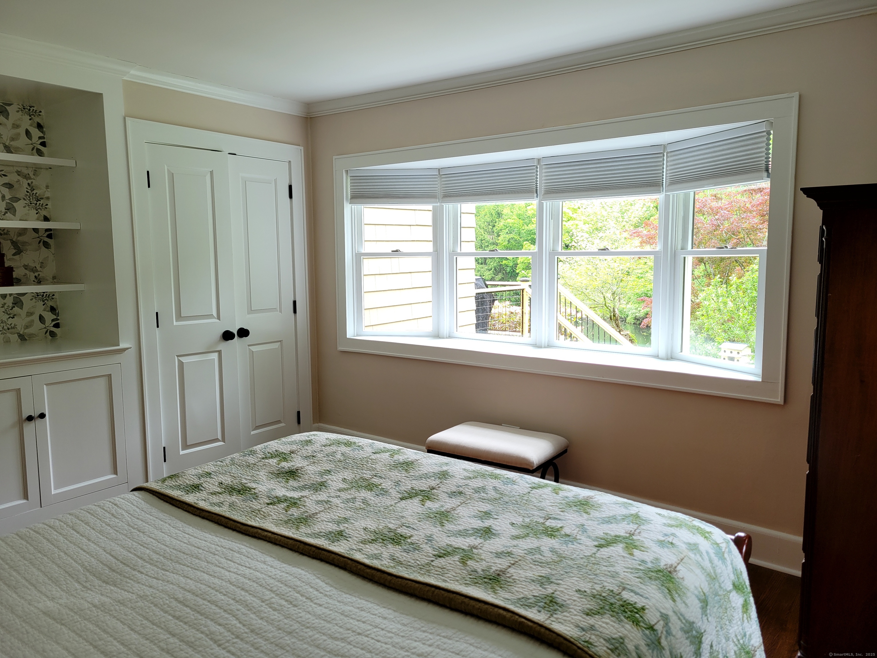81 West Mountain Road