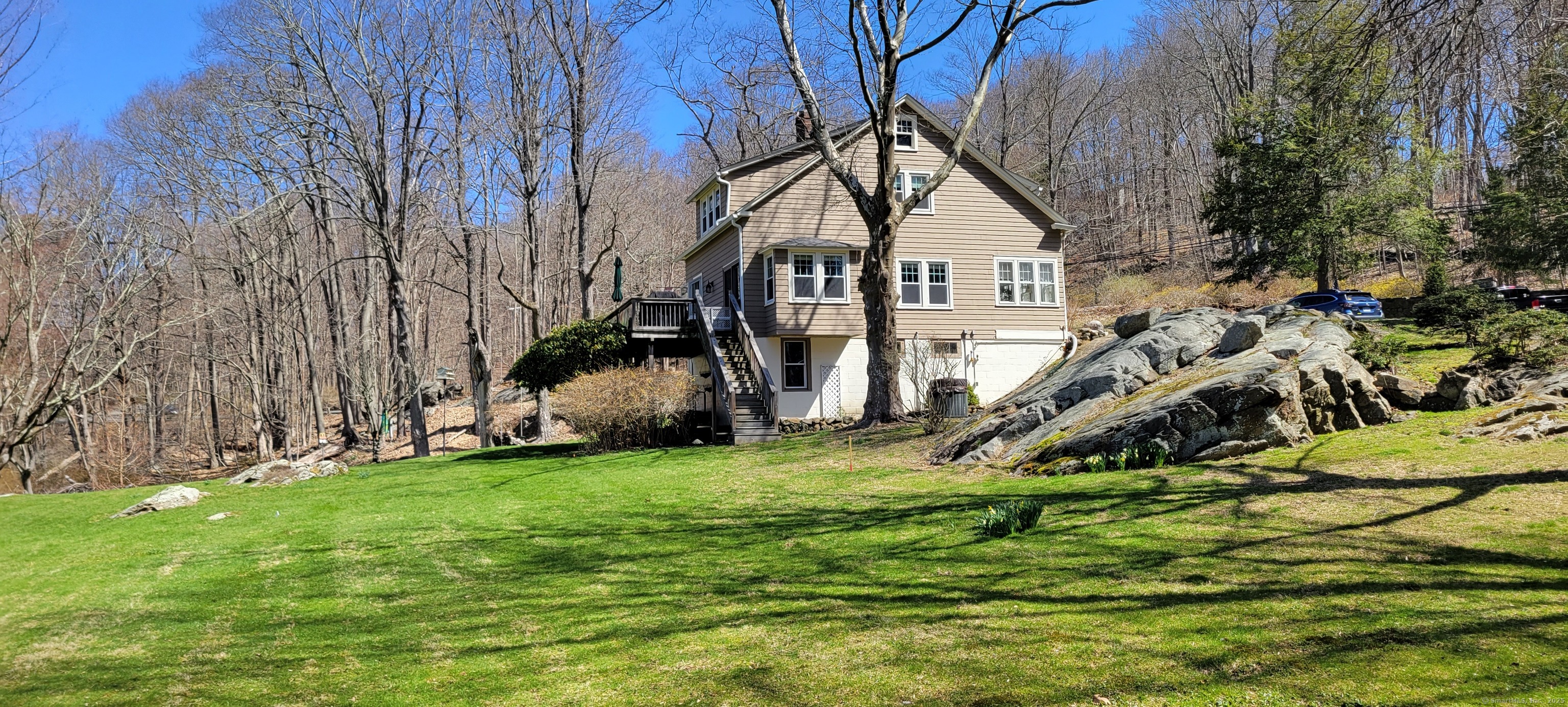 81 West Mountain Road