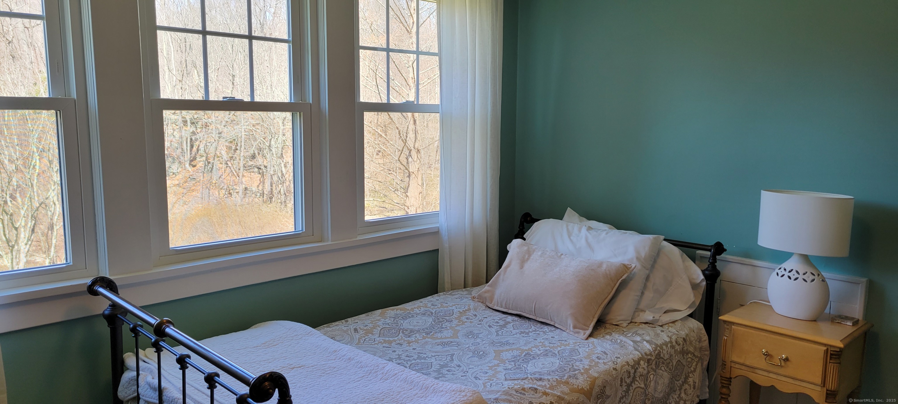 81 West Mountain Road
