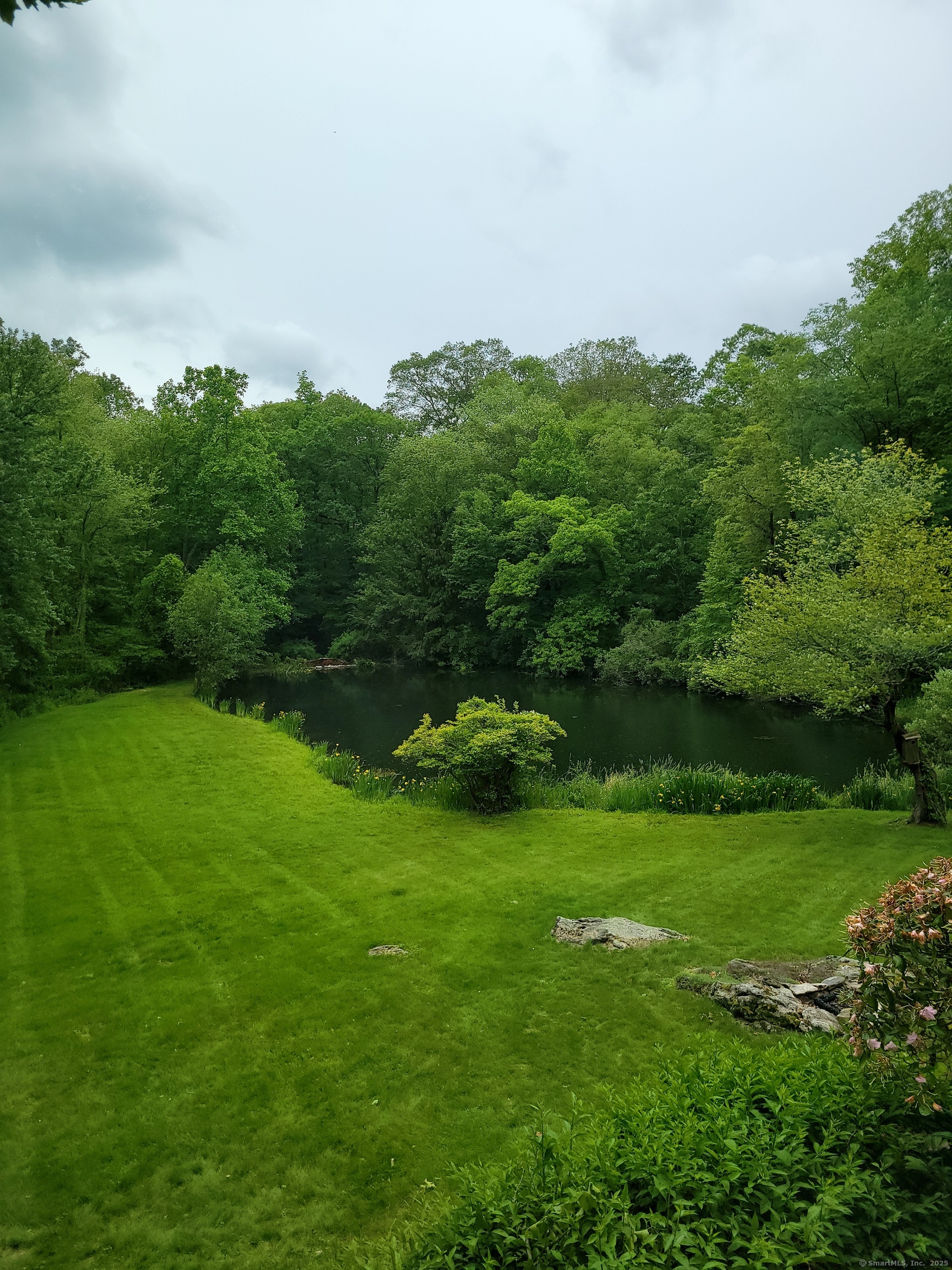 81 West Mountain Road