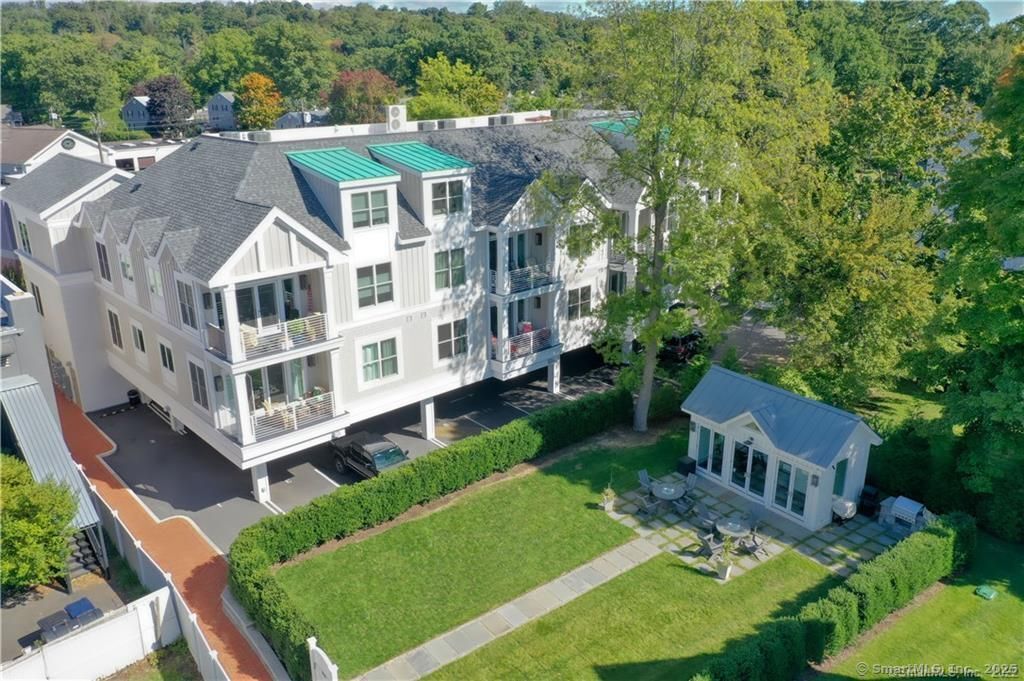 302 Gramercy Park 302