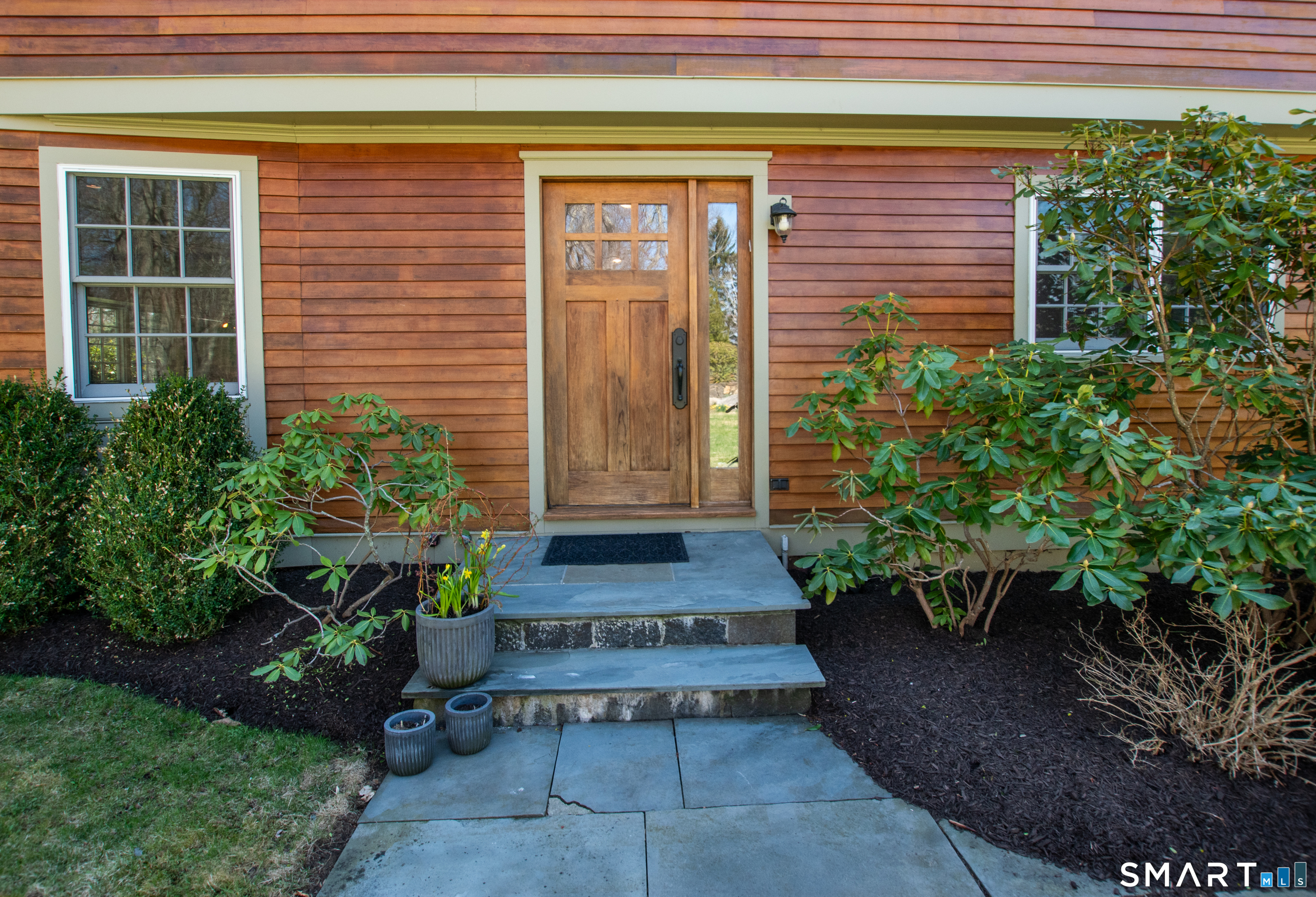 87 Cedar Lane