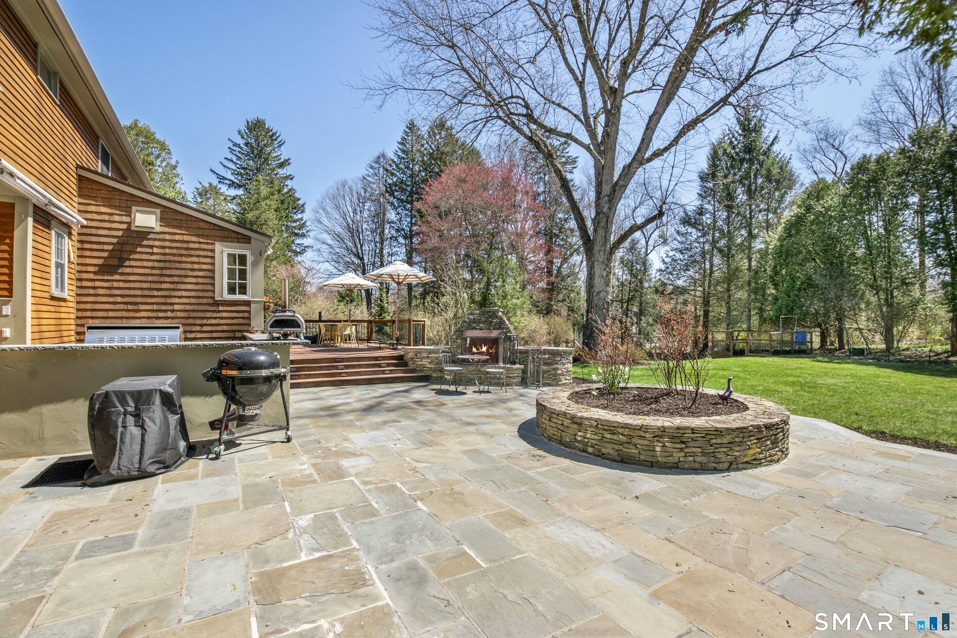 87 Cedar Lane