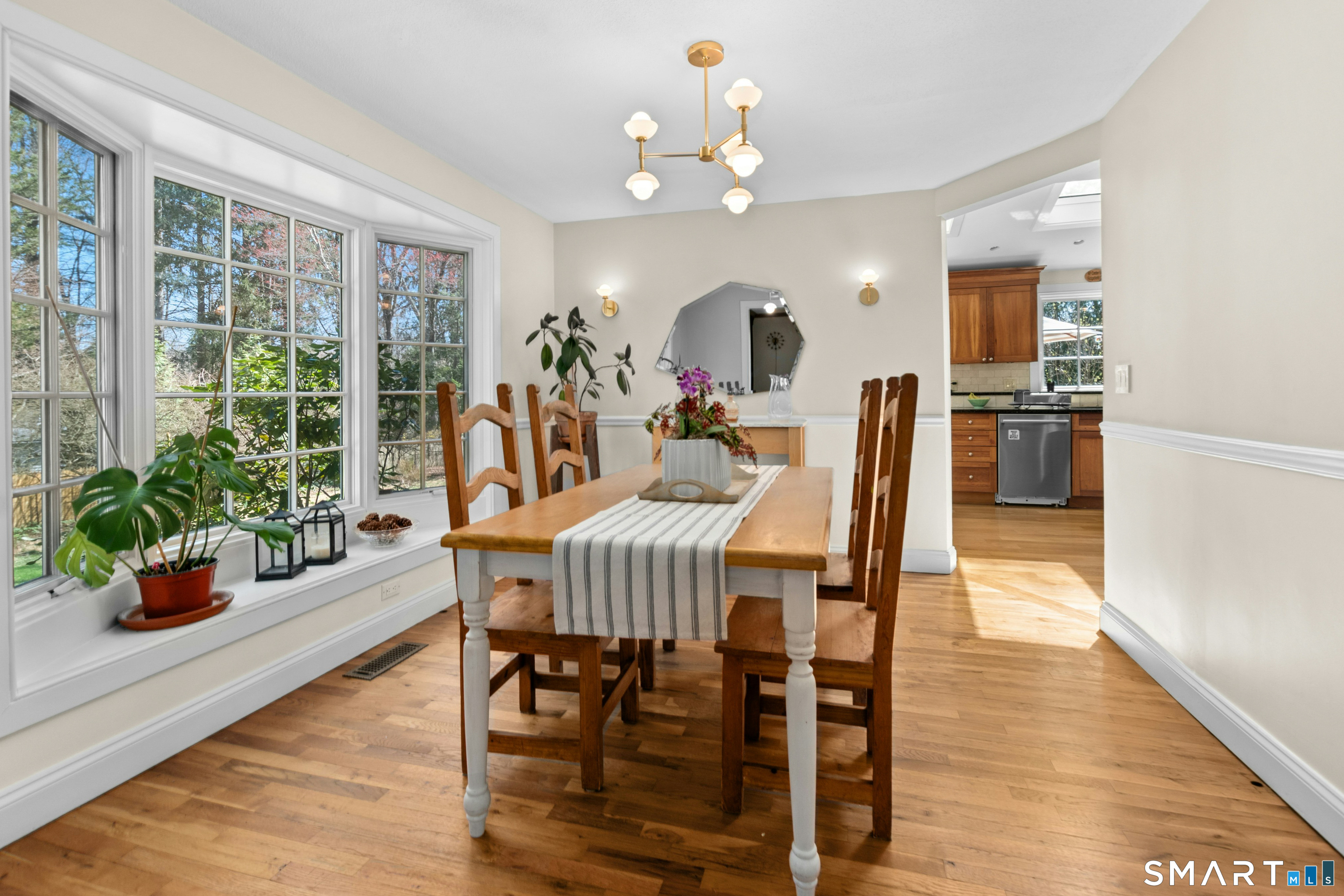 87 Cedar Lane