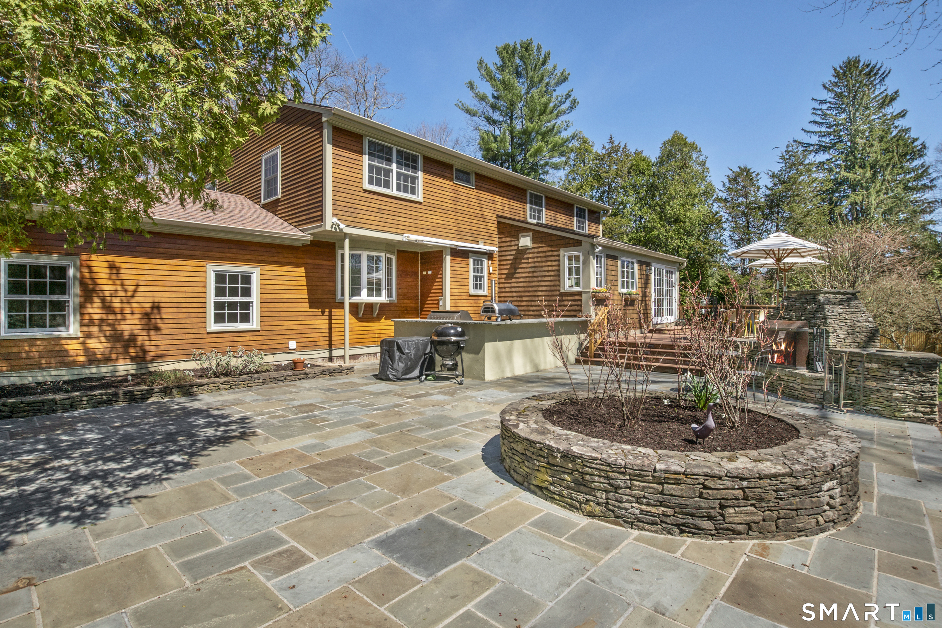 87 Cedar Lane