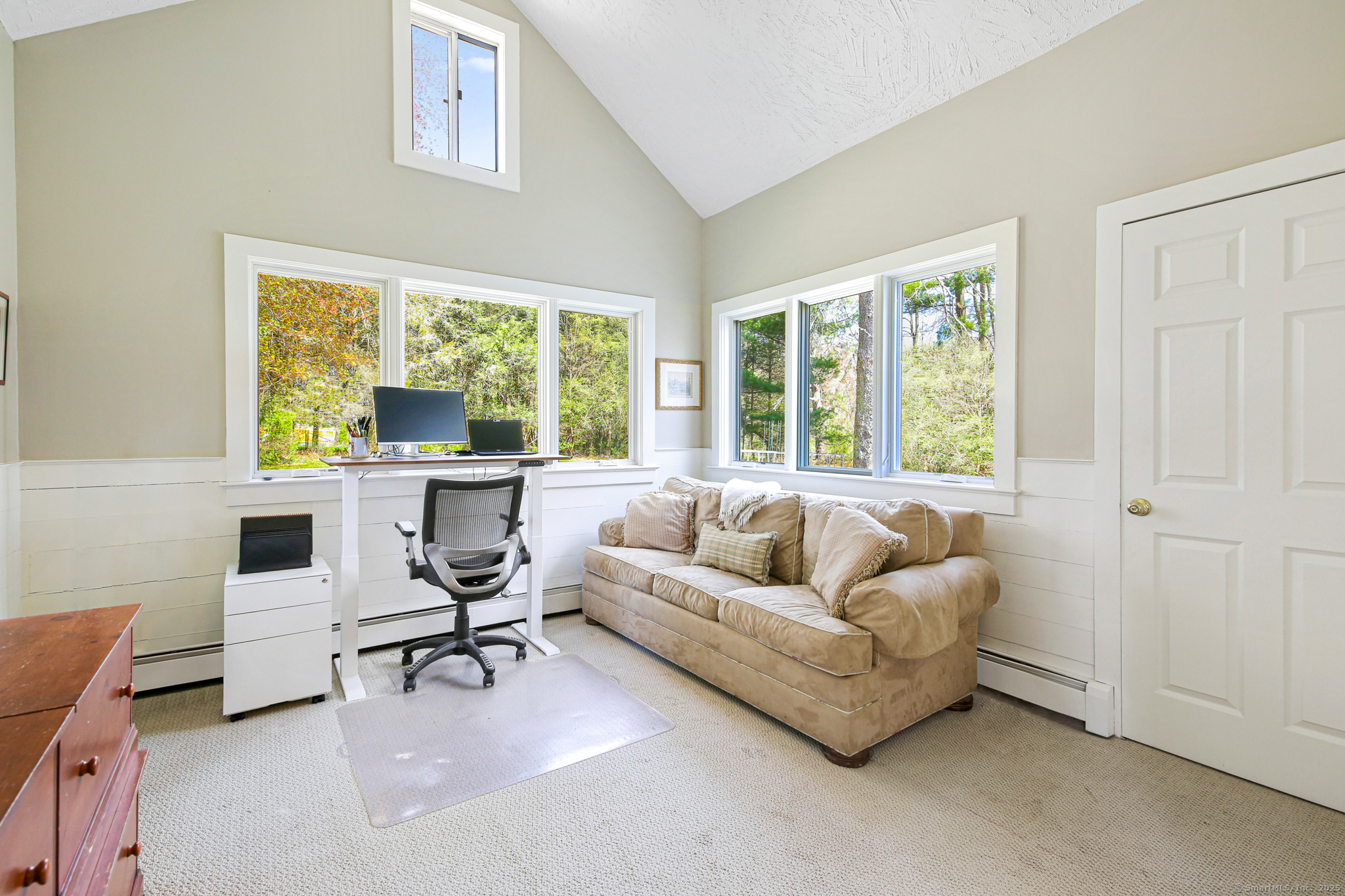 1191 Oenoke Ridge