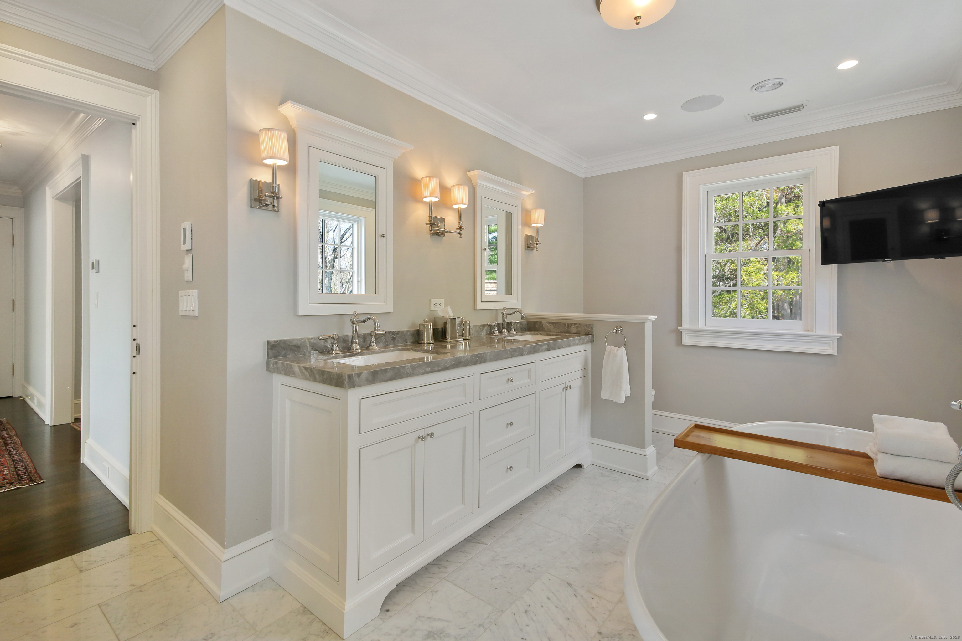 1191 Oenoke Ridge