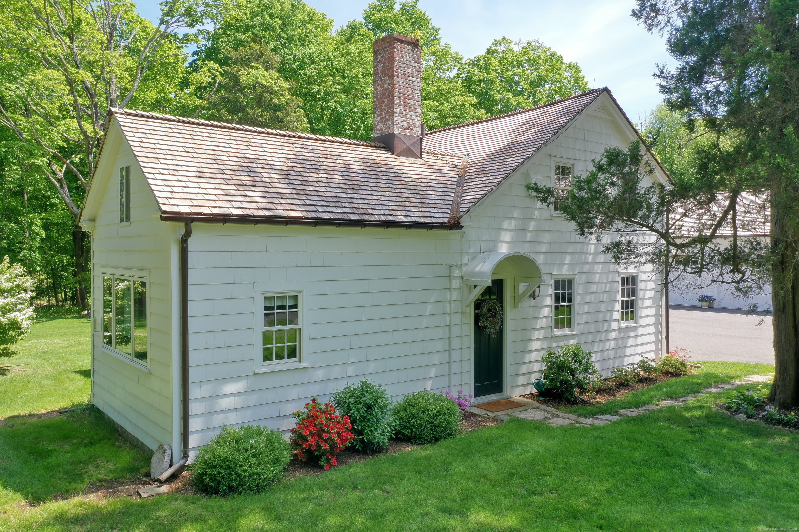 1191 Oenoke Ridge
