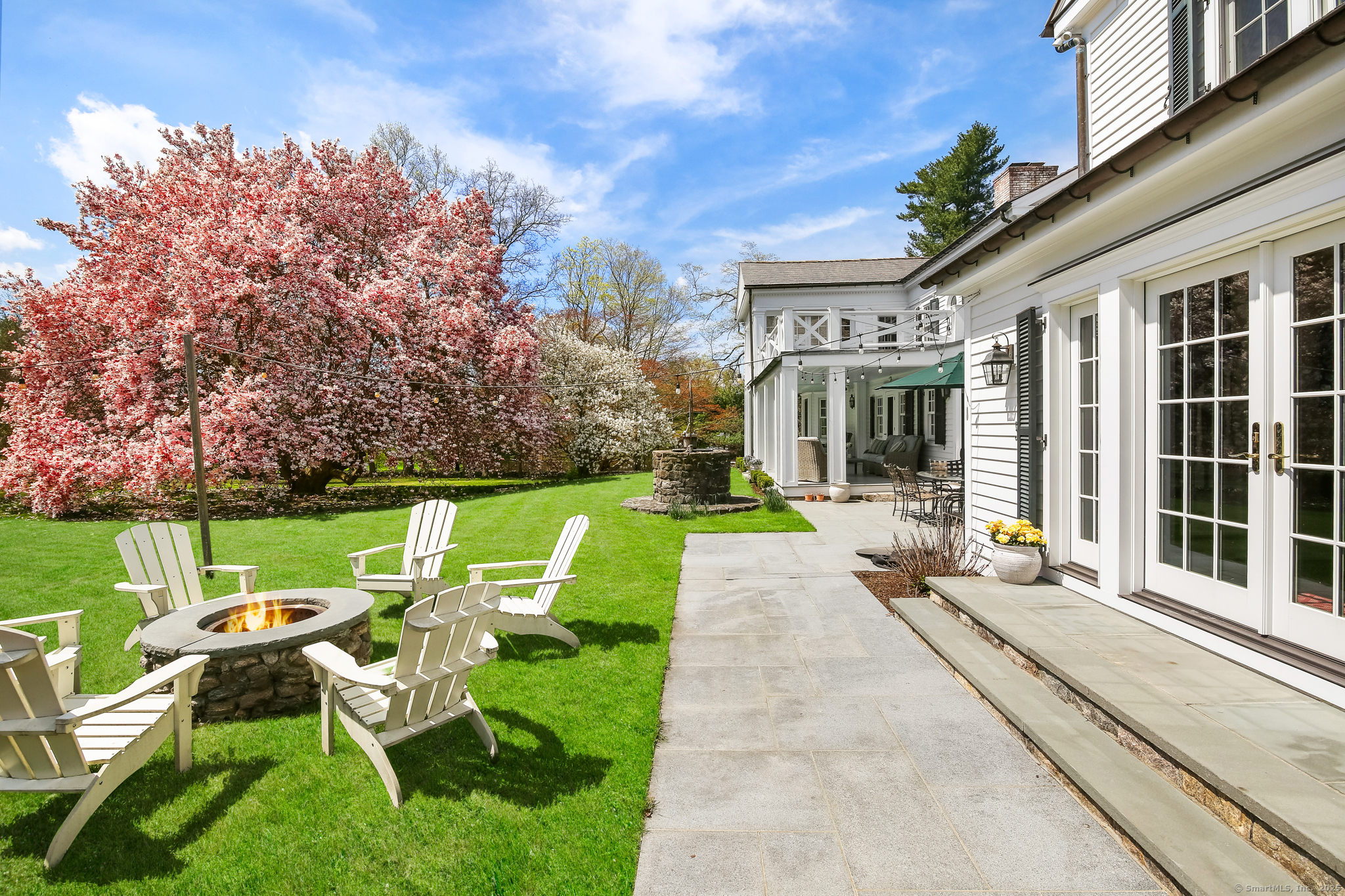 1191 Oenoke Ridge