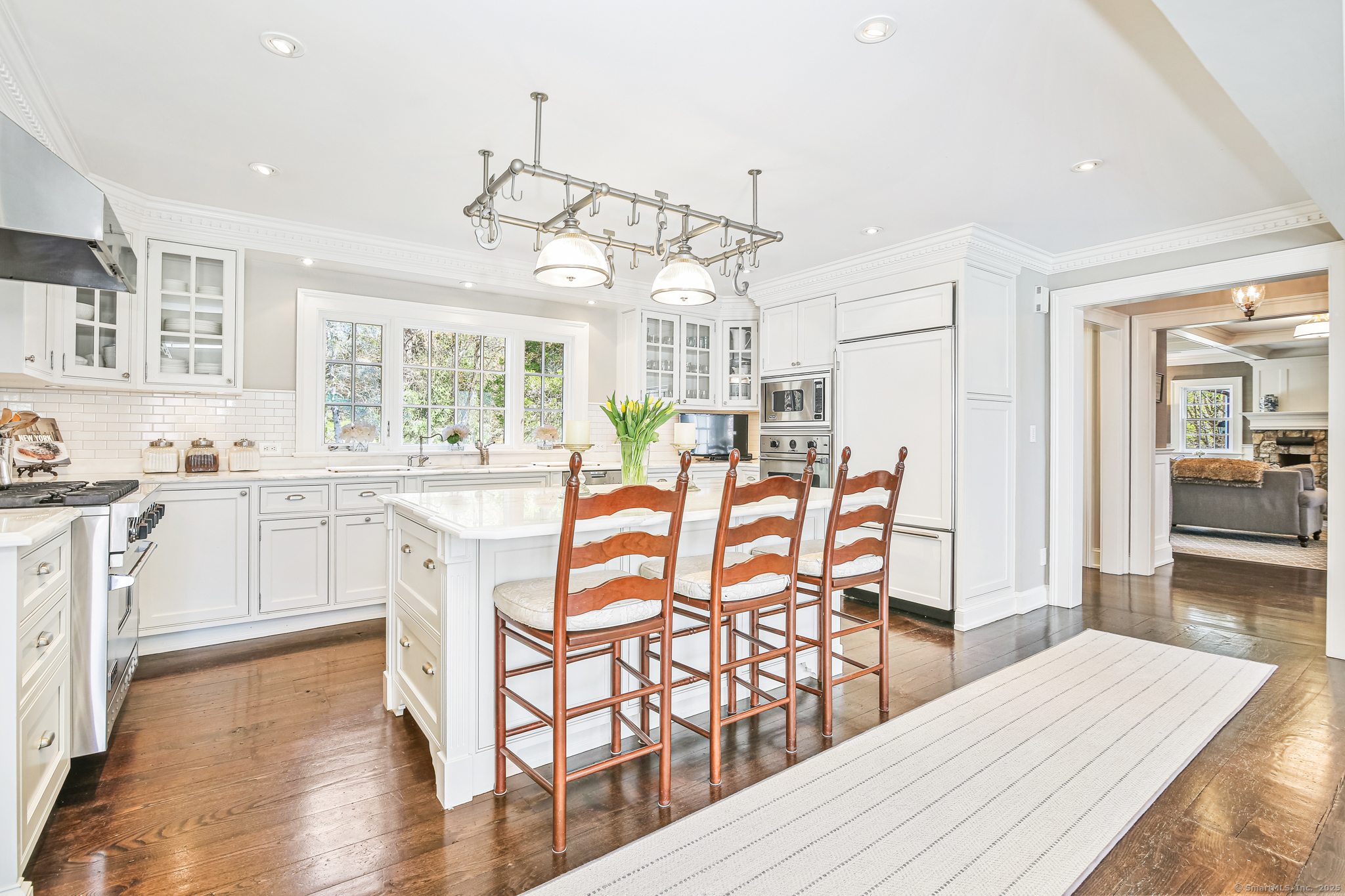 1191 Oenoke Ridge