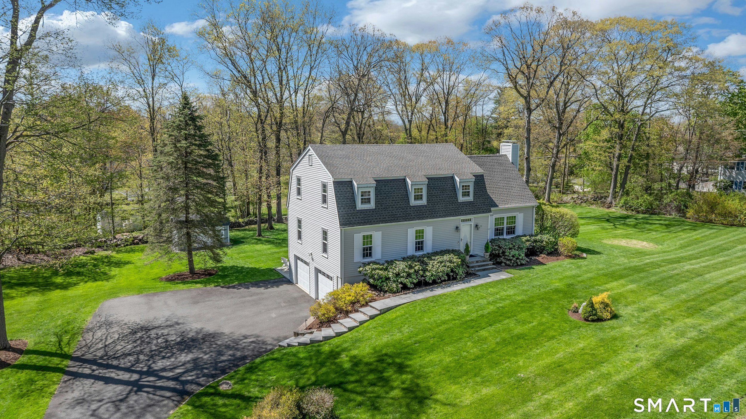 15 Serfilippi Lane