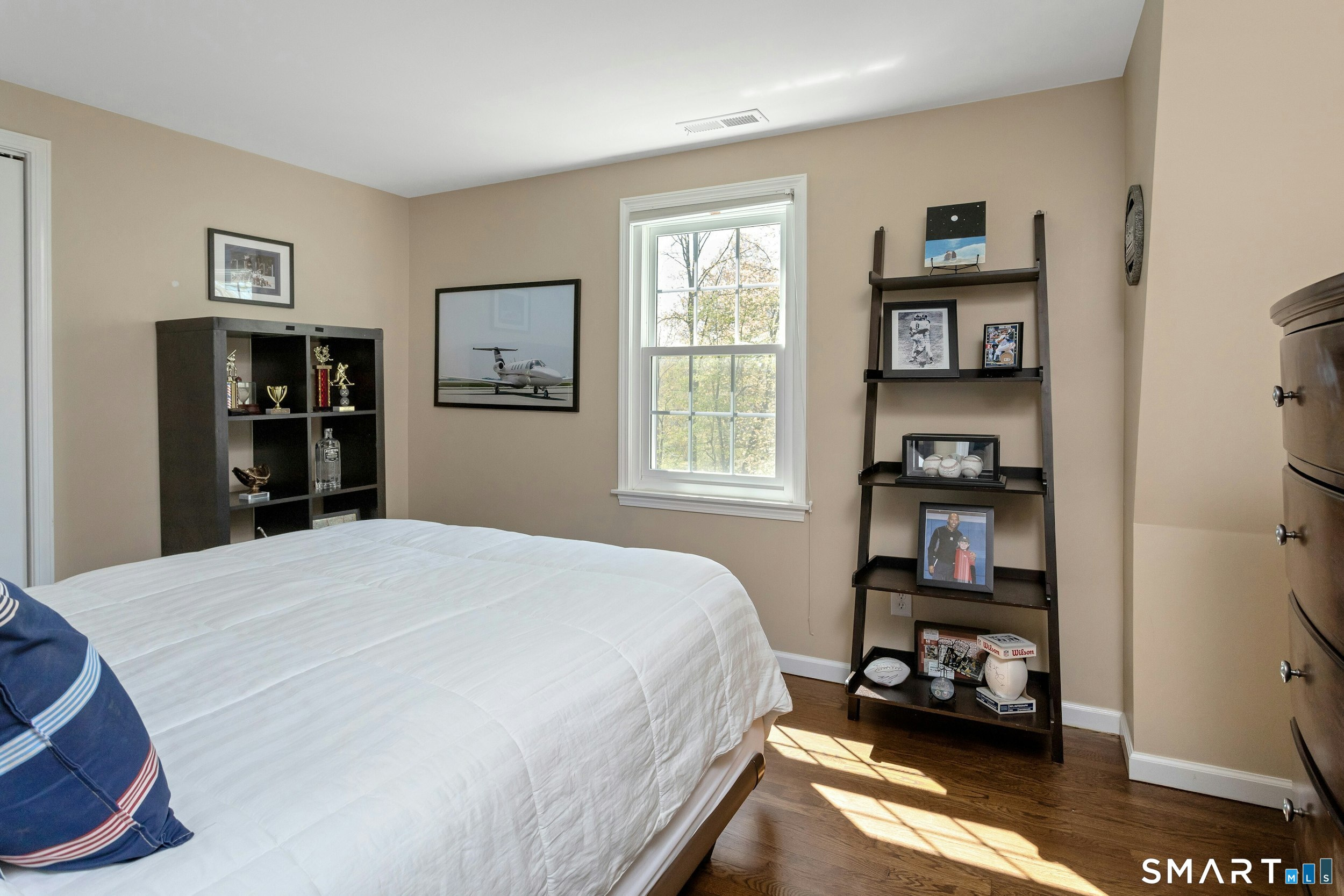 15 Serfilippi Lane