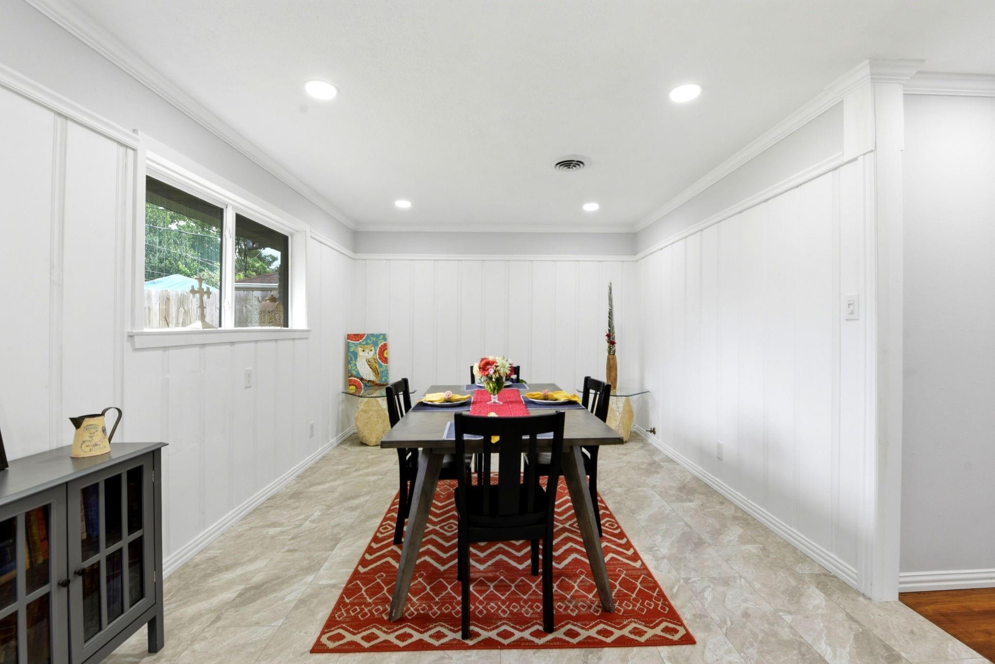 5714 Nina Lee Lane