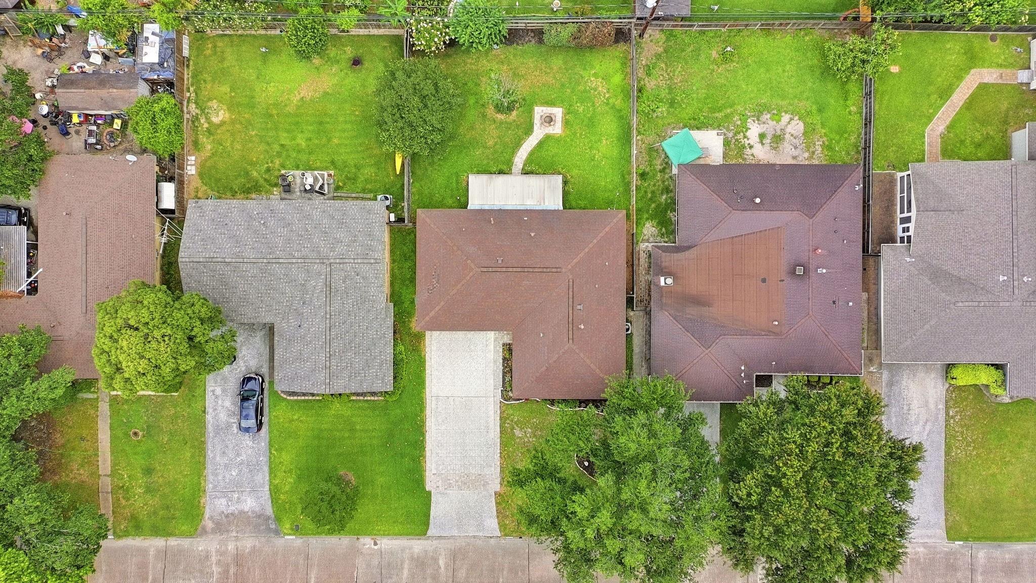 5714 Nina Lee Lane