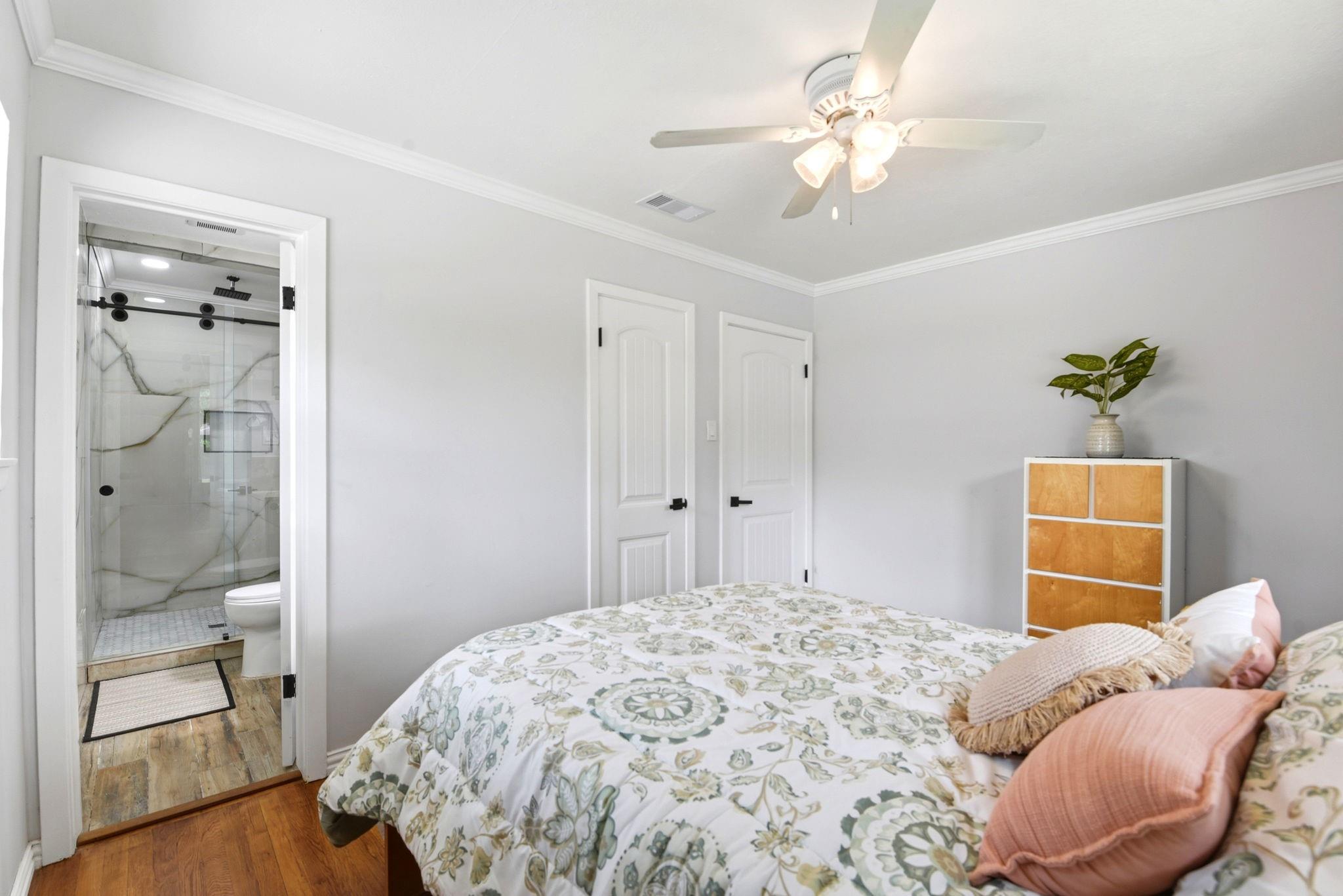 5714 Nina Lee Lane