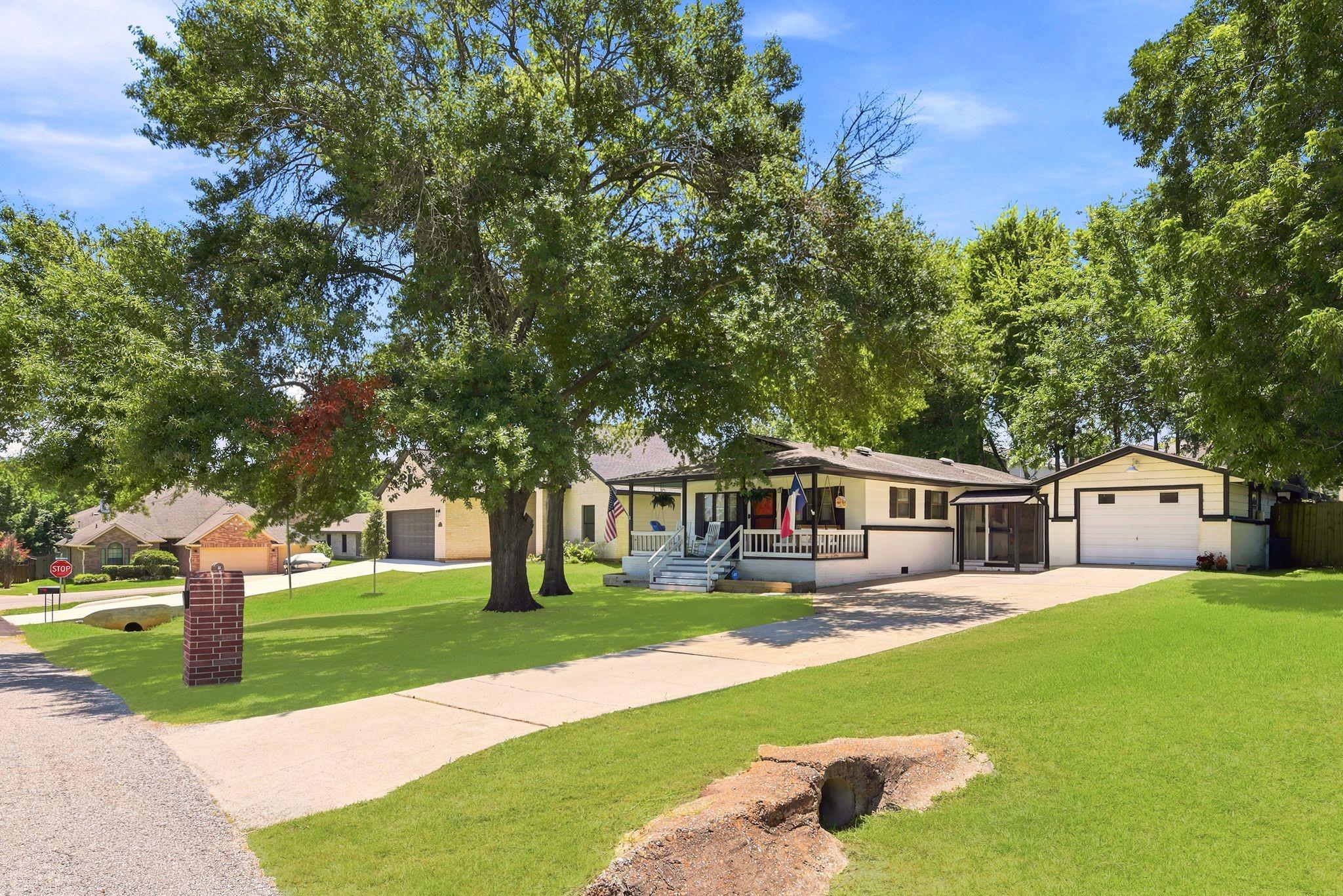 10707 Hillside Drive