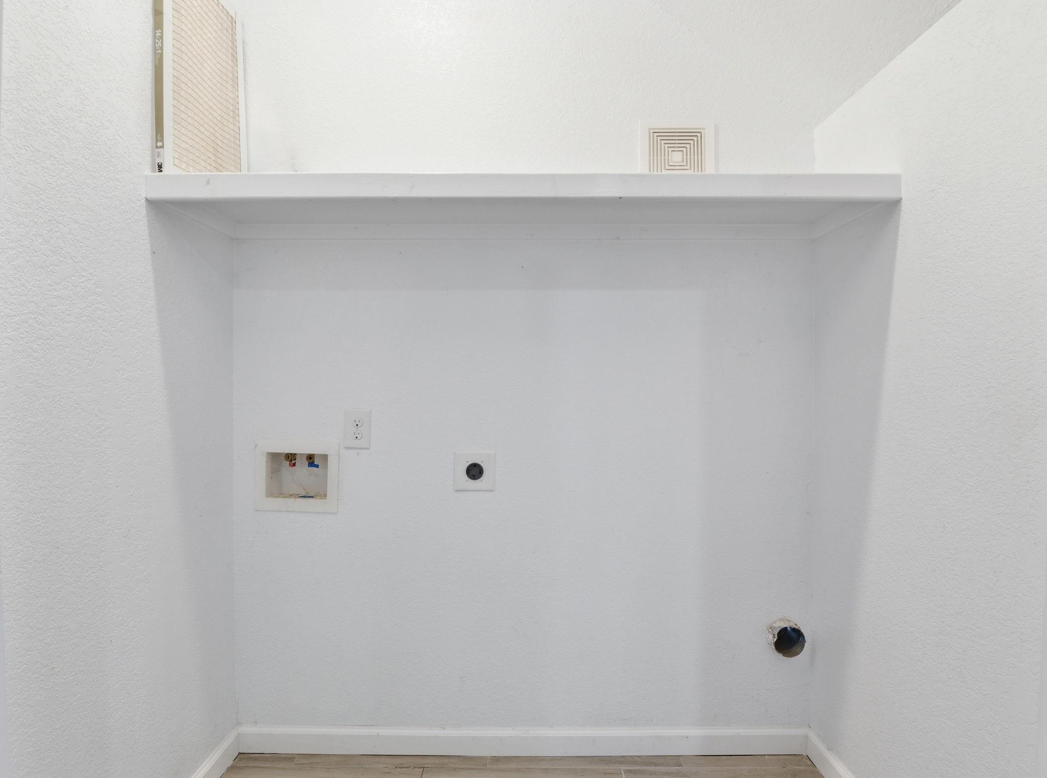 16831 Balmoral
