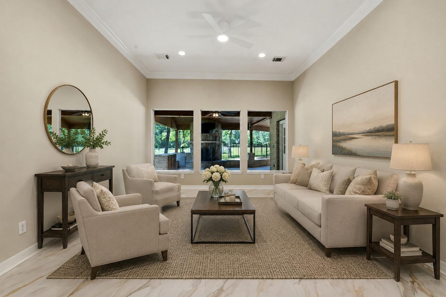 10965 Lake Forest Drive