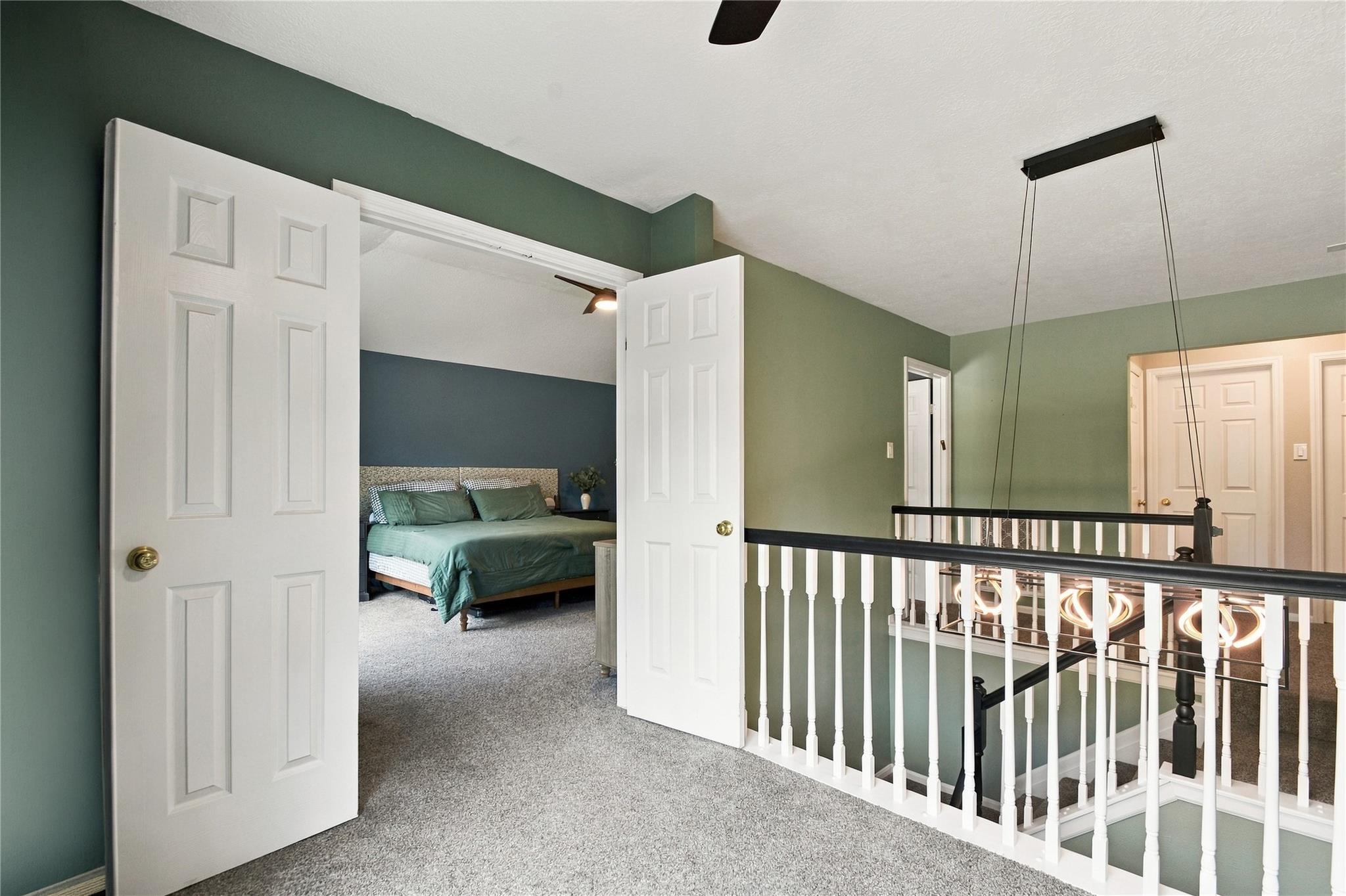 309 E Golden Arrow Circle