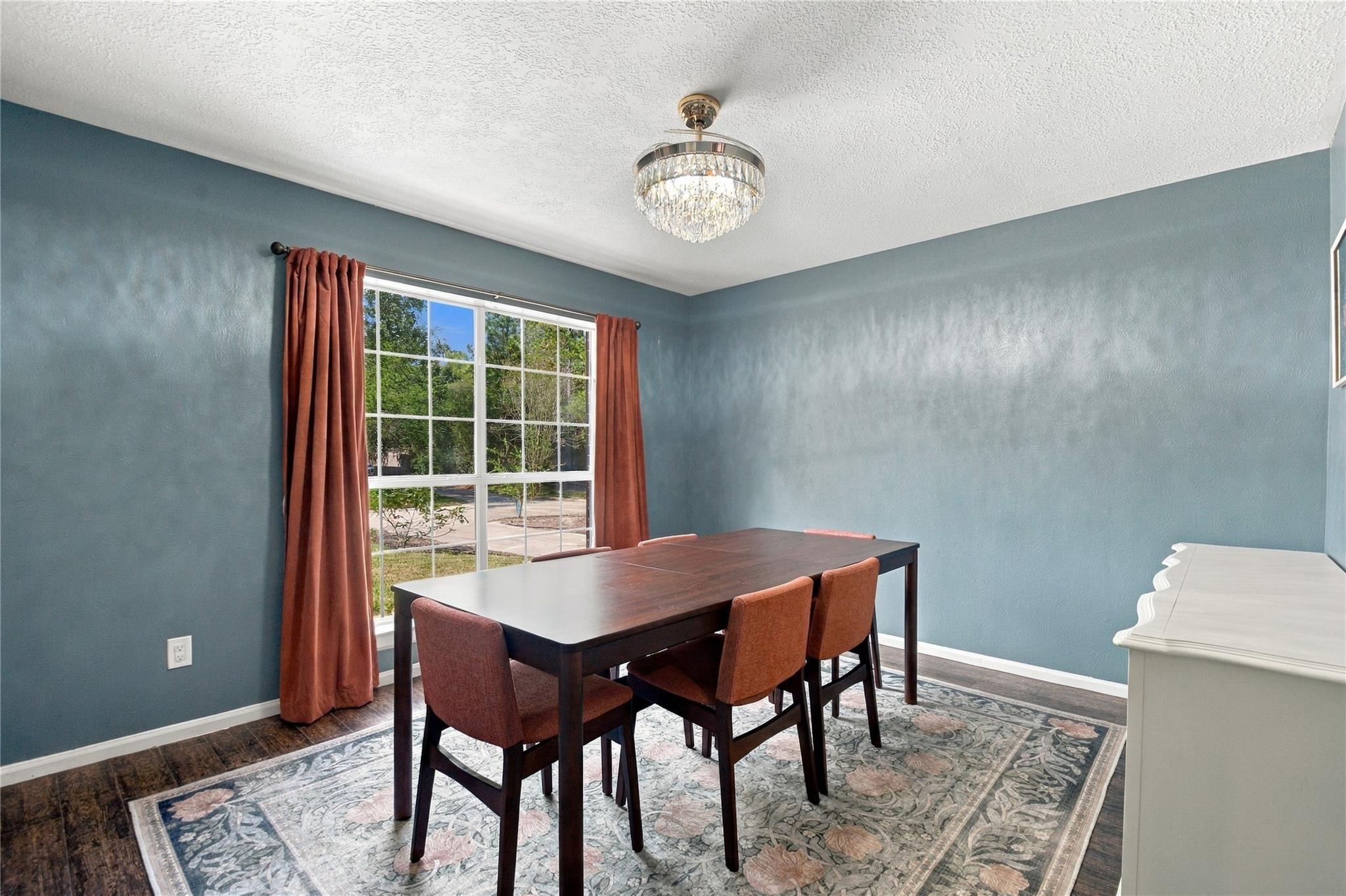 309 E Golden Arrow Circle