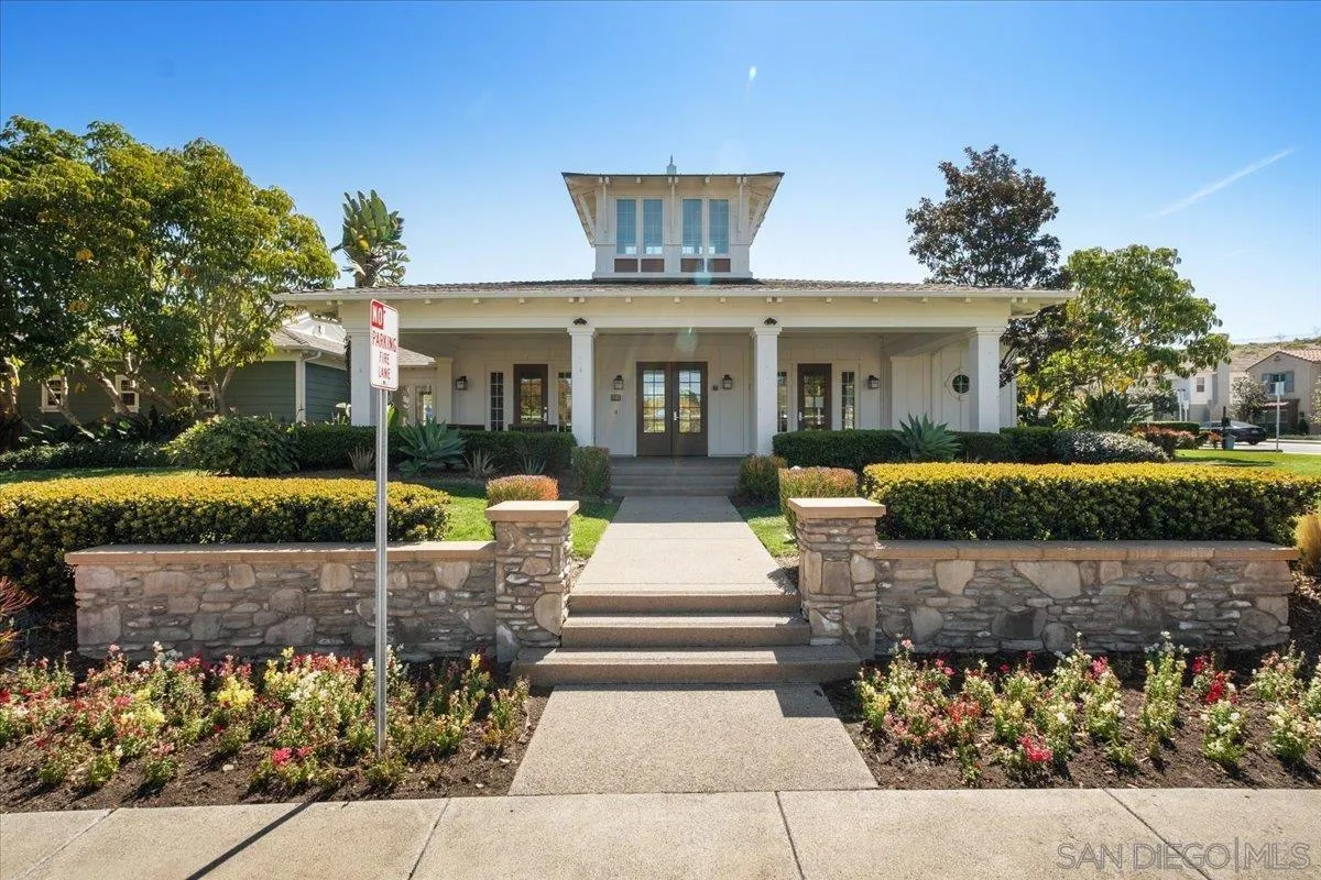 4373 Pacifica Way Unit 9