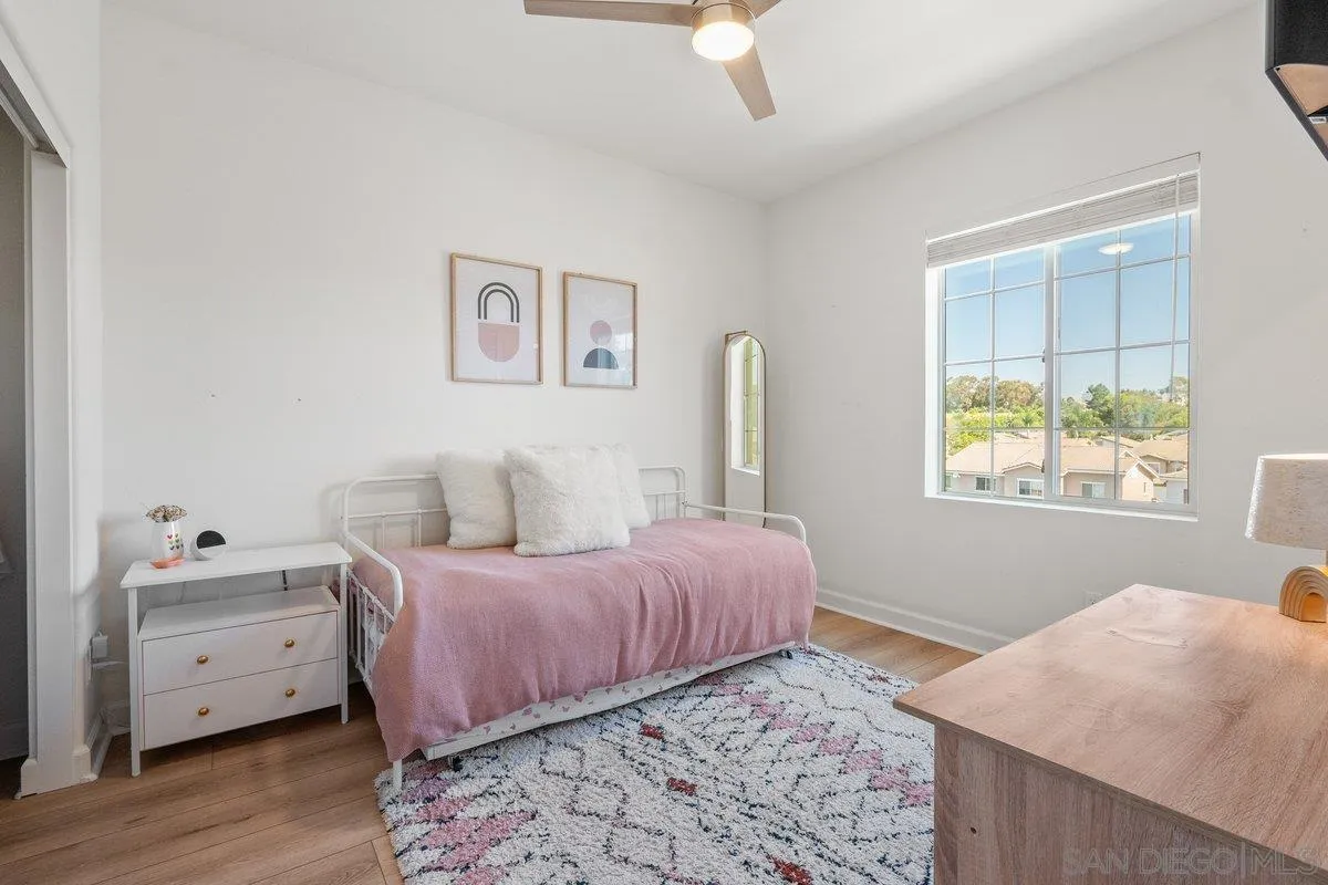 4373 Pacifica Way Unit 9