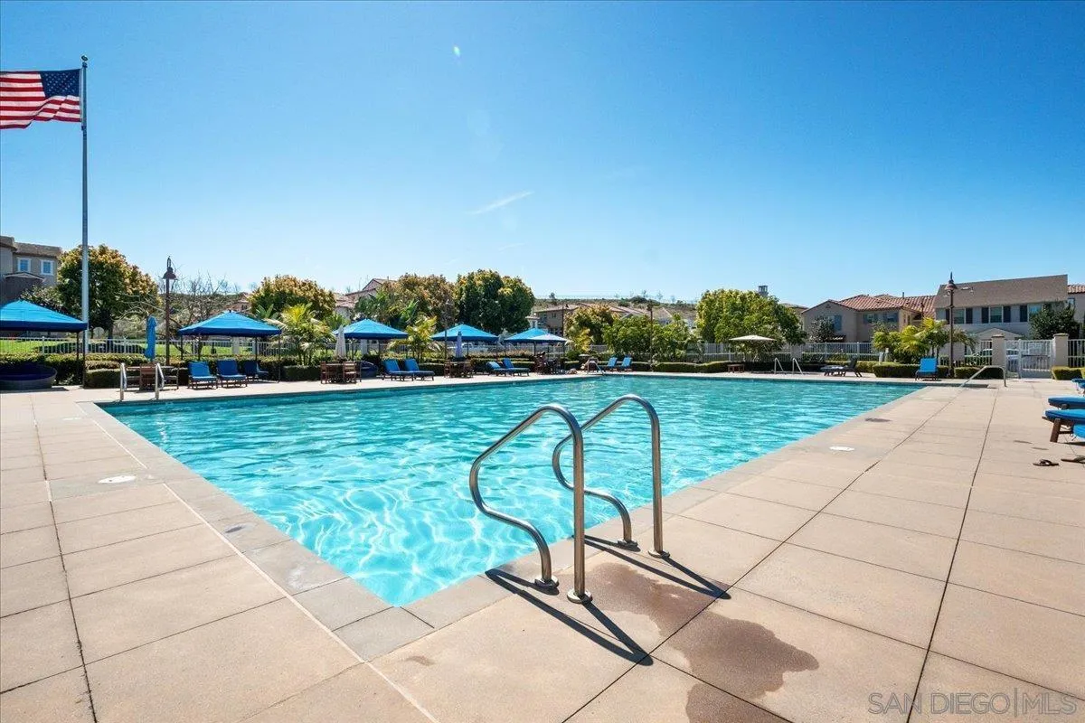 4373 Pacifica Way Unit 9