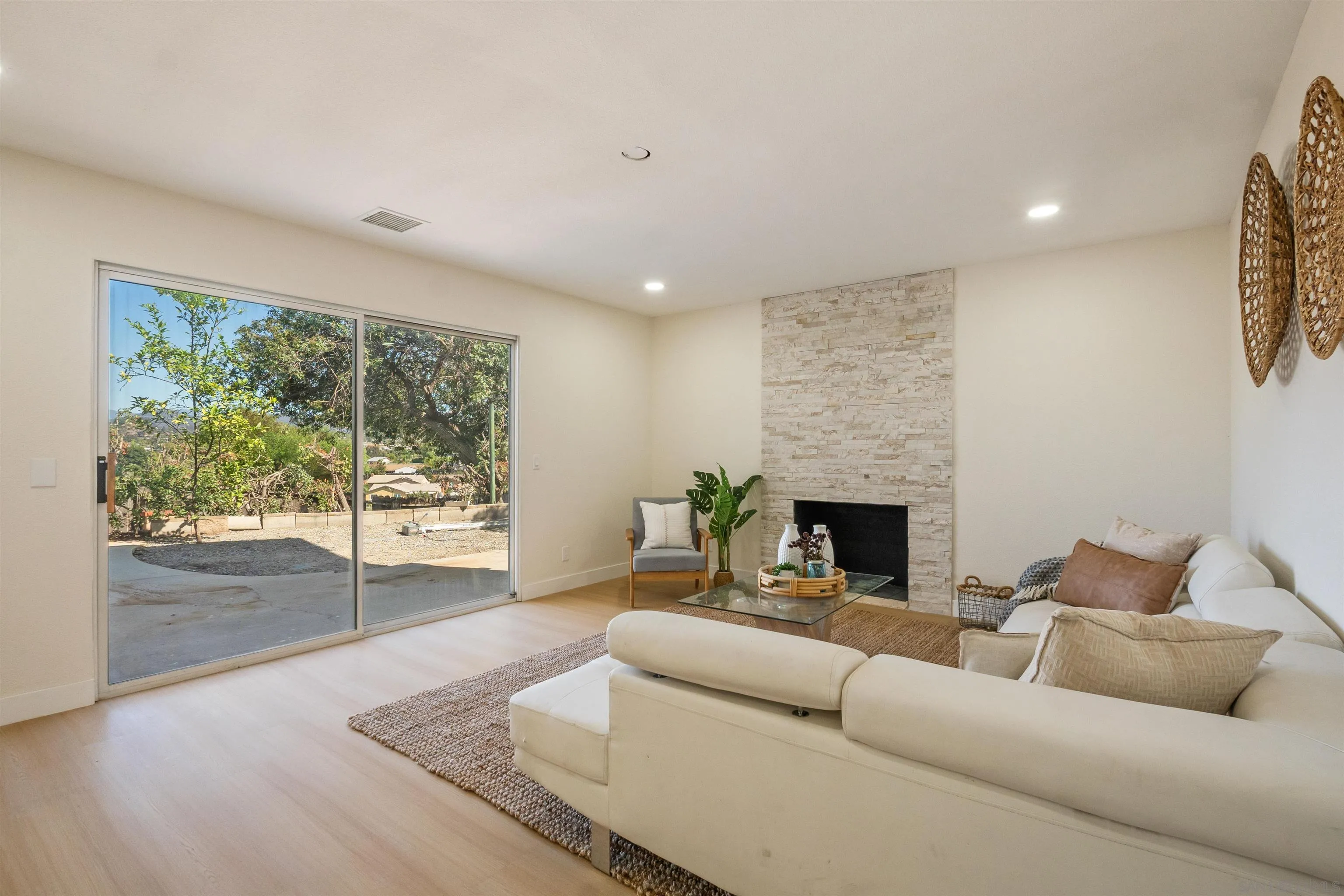 1477 Glen Avon, San Marcos