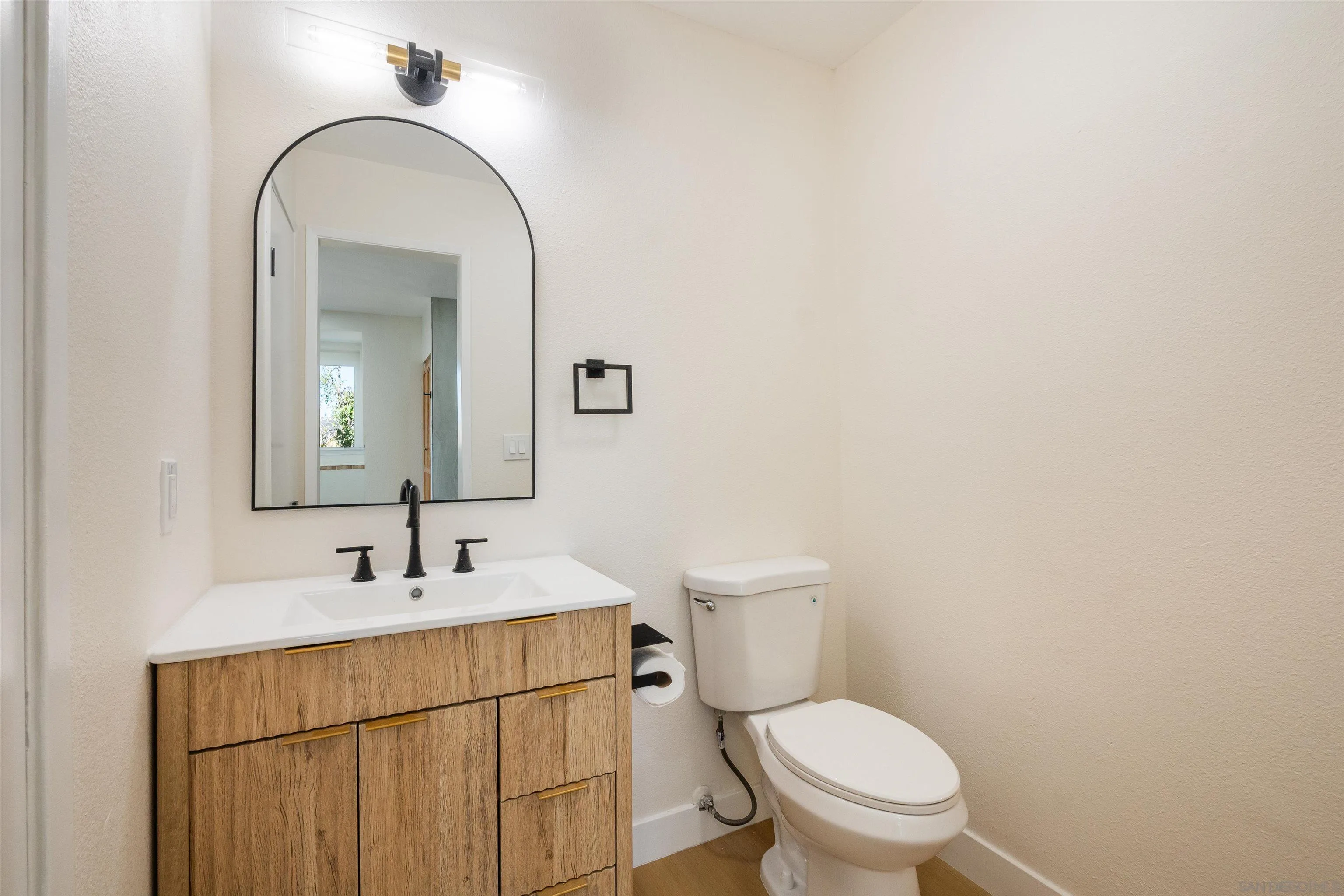 1477 Glen Avon, San Marcos