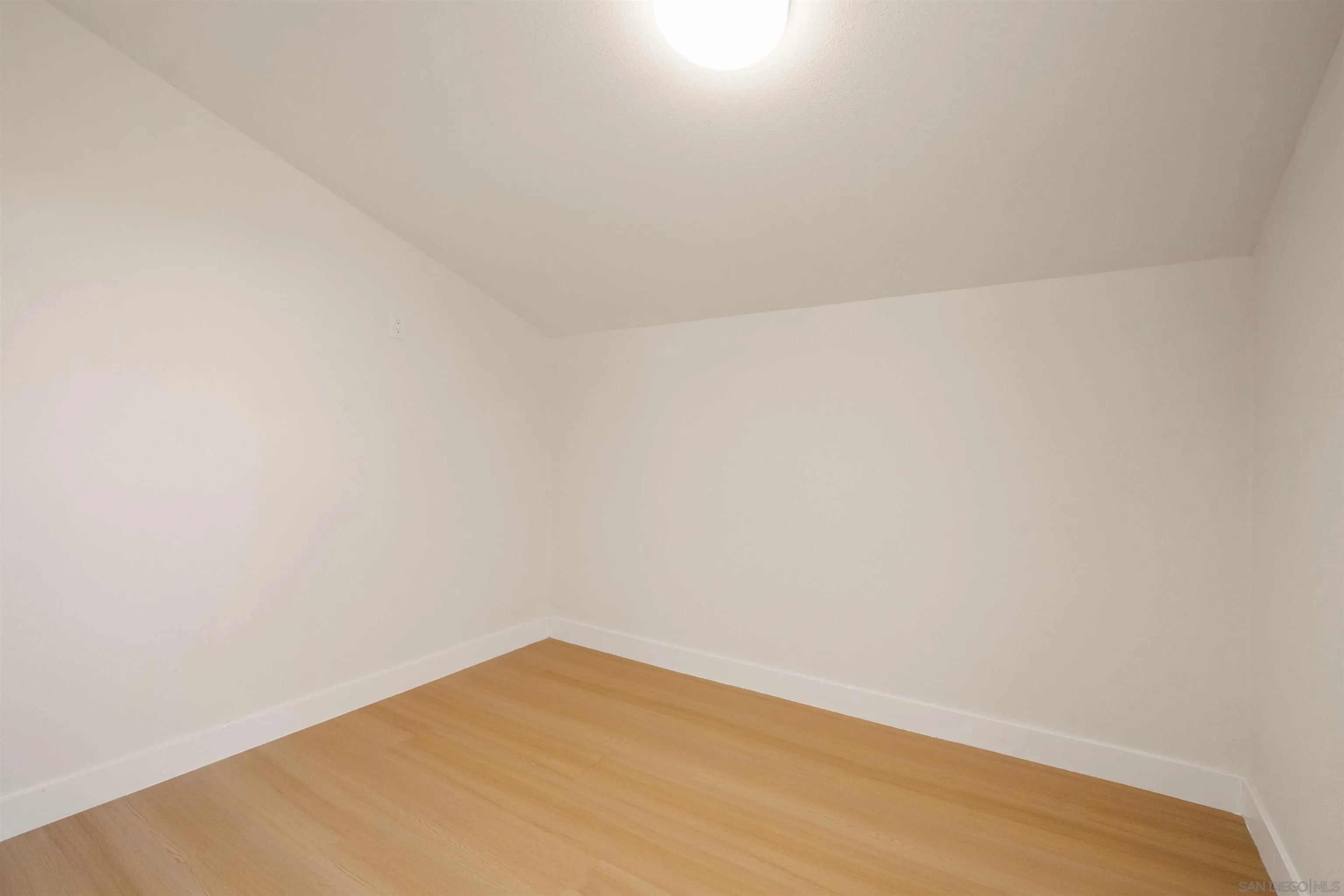 1477 Glen Avon, San Marcos