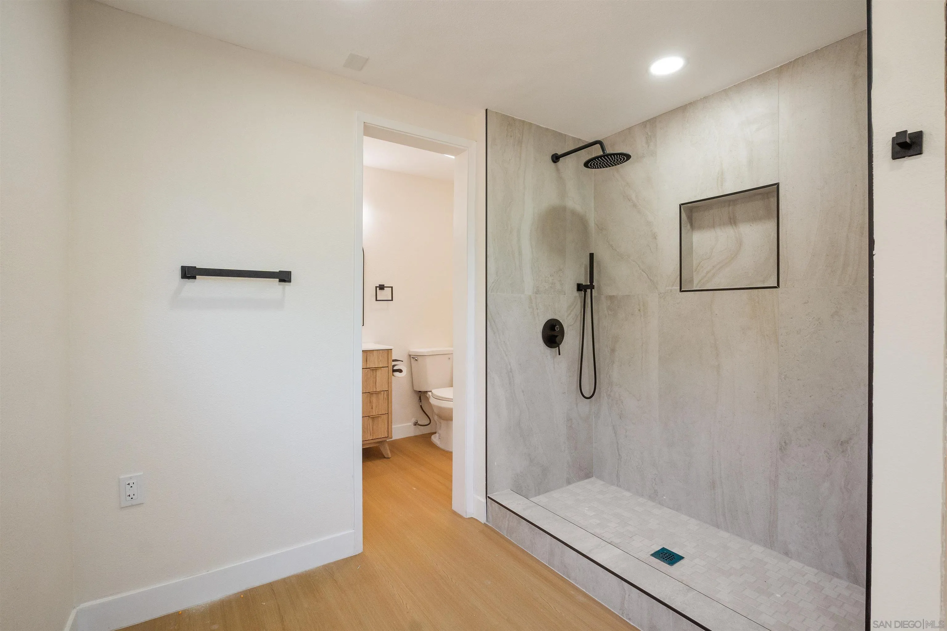 1477 Glen Avon, San Marcos