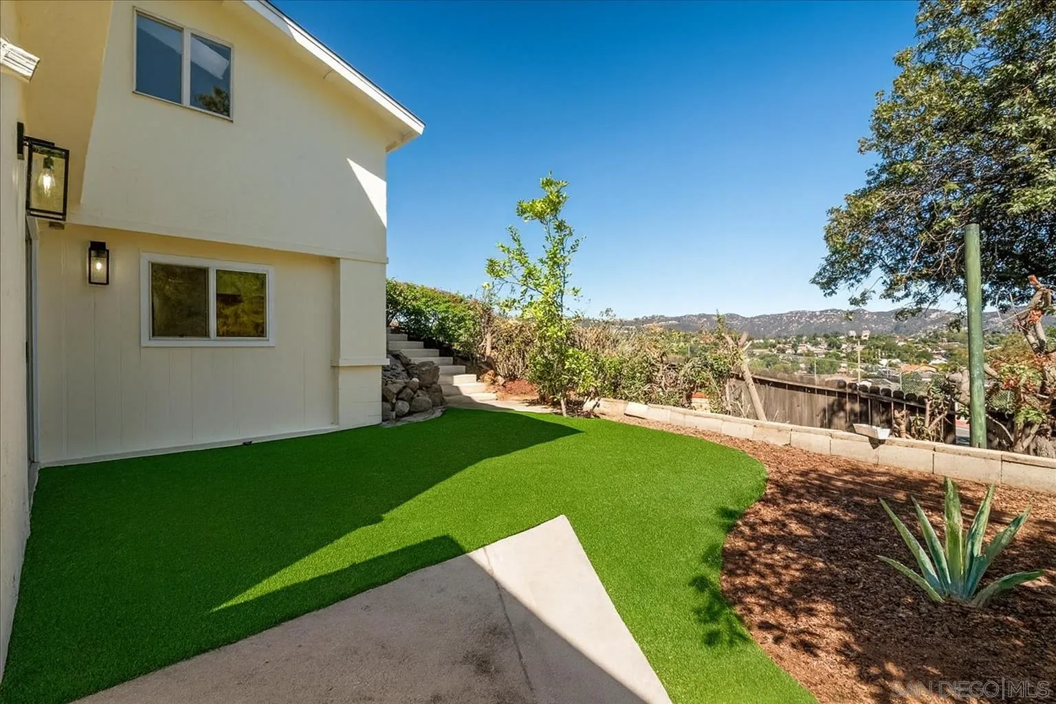 1477 Glen Avon, San Marcos