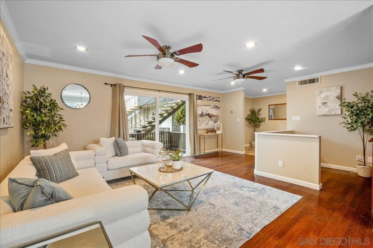 6927 Amherst St Unit 8, San Diego Unit: 8