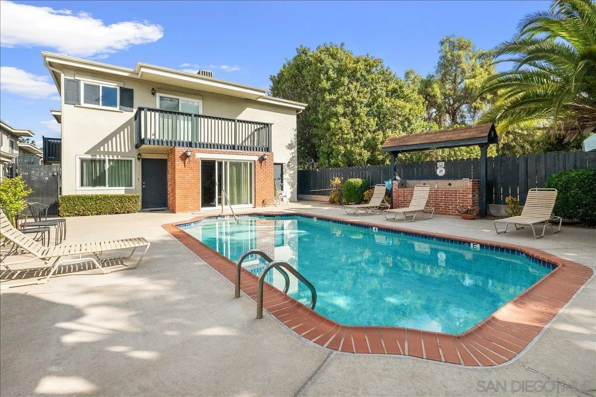 6927 Amherst St Unit 8, San Diego Unit: 8