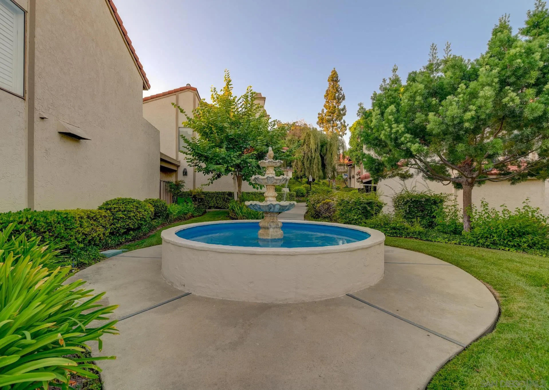 6877 Caminito Mundo Unit 25