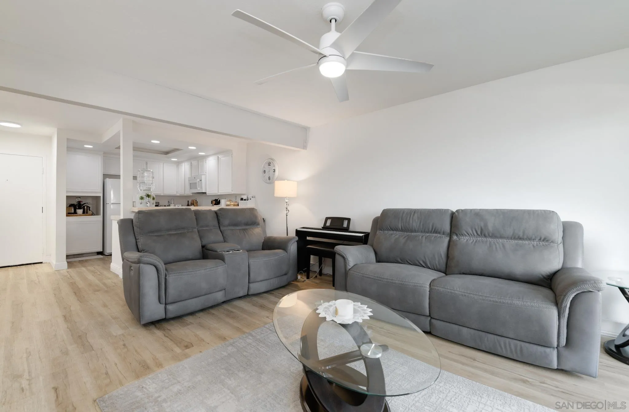 6877 Caminito Mundo Unit 25