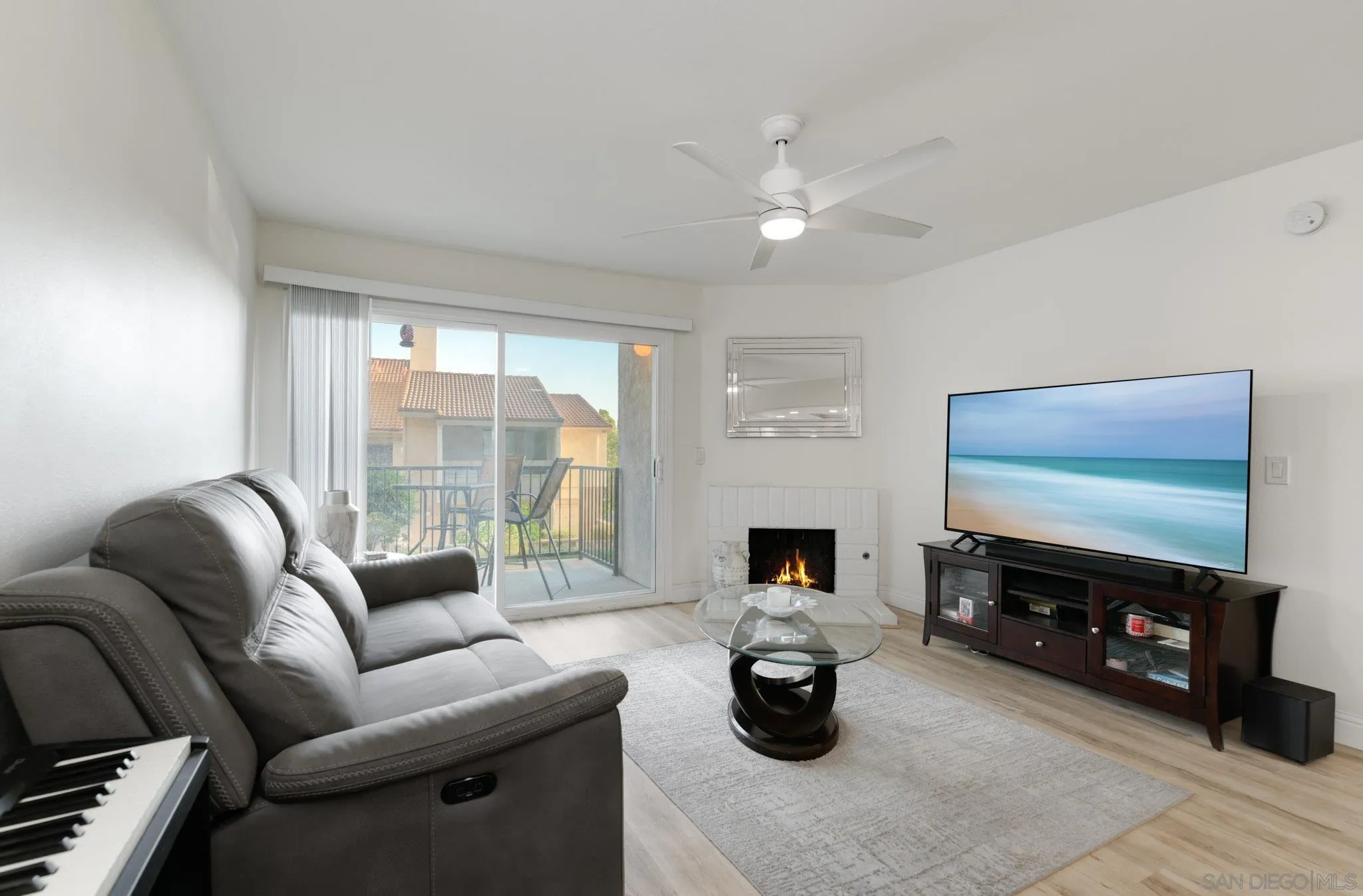 6877 Caminito Mundo Unit 25