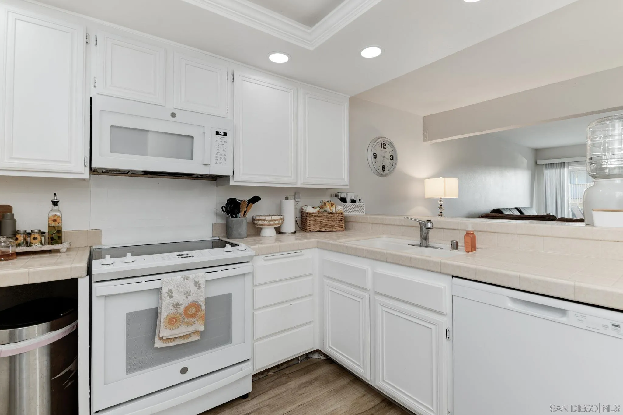 6877 Caminito Mundo Unit 25