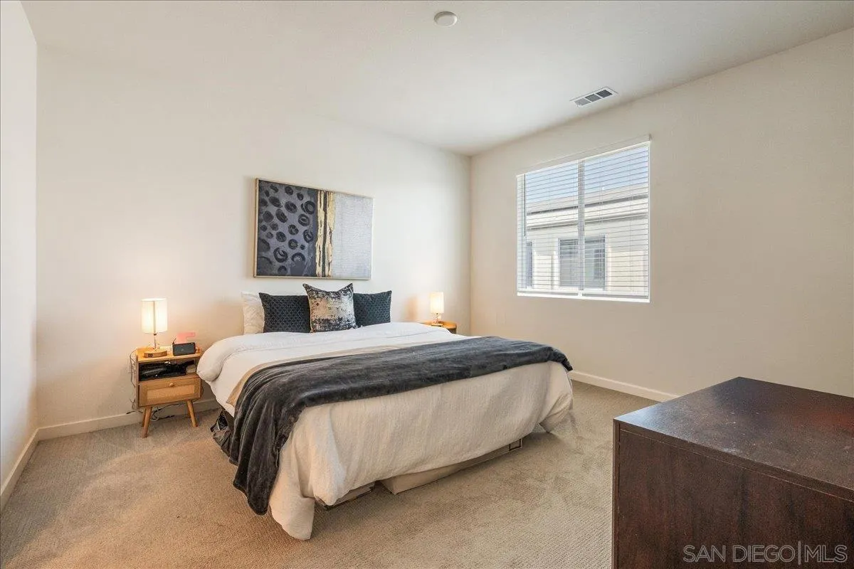 5464 Shorefront Dr Unit 143