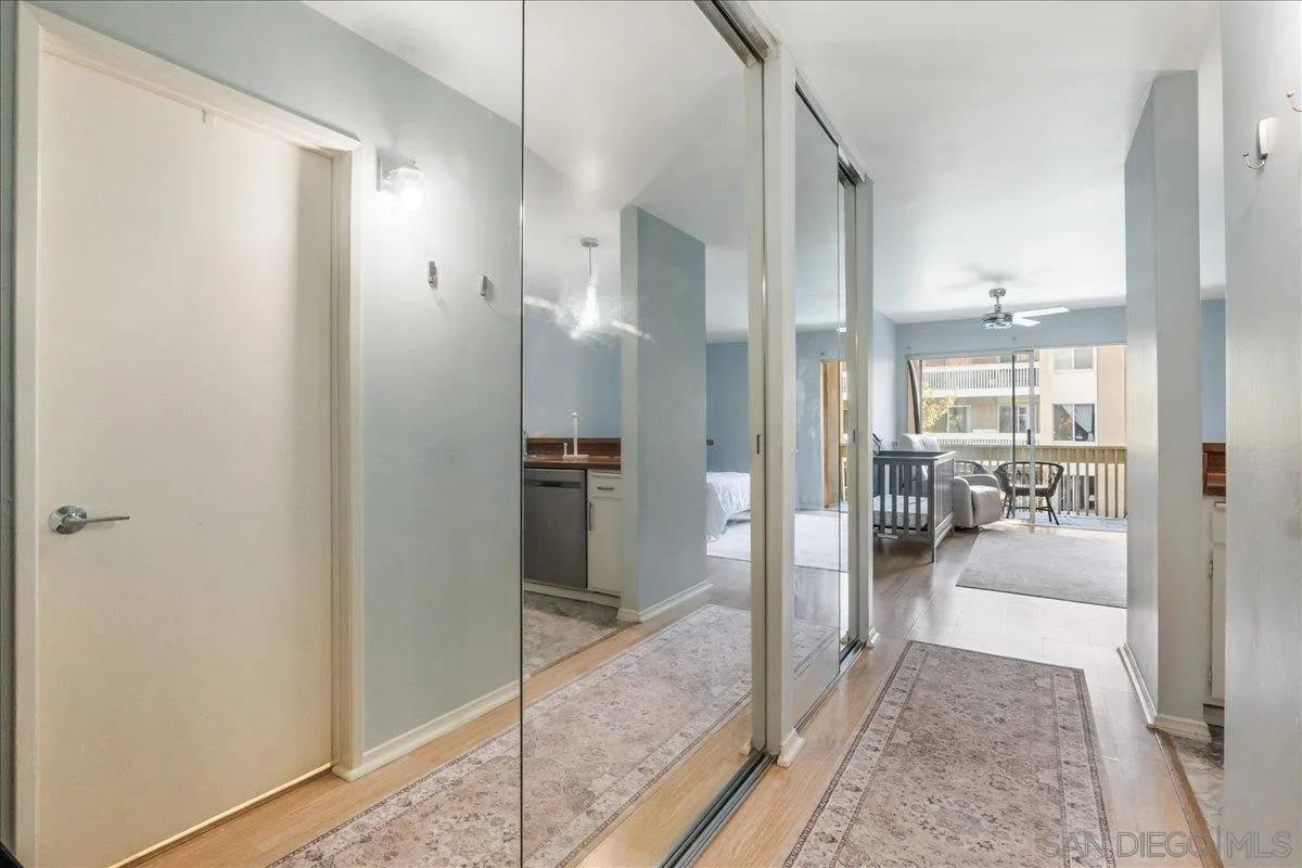 4600 Lamont Unit 224