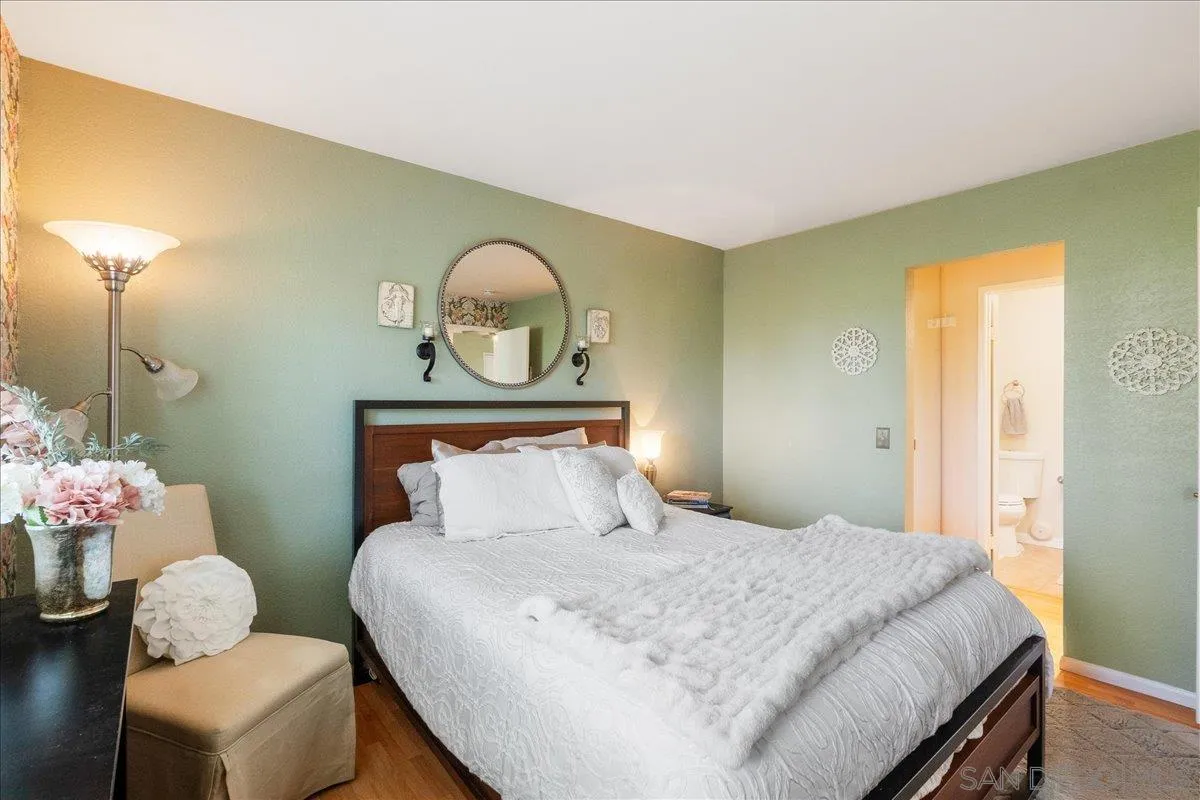 6350 Genesee Ave. Unit #115