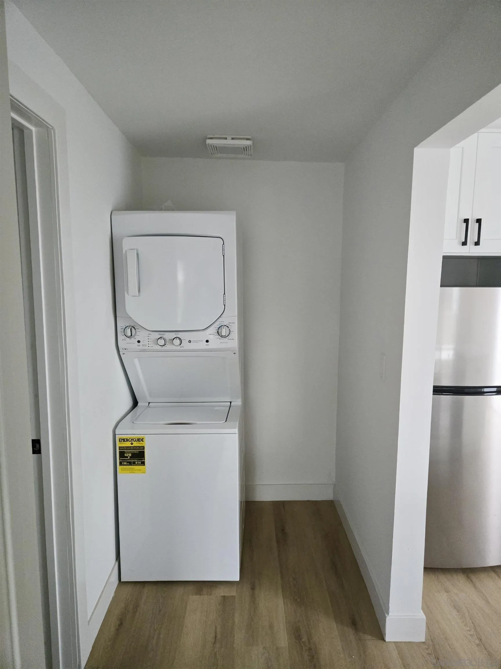 1086 7th St Unit 999