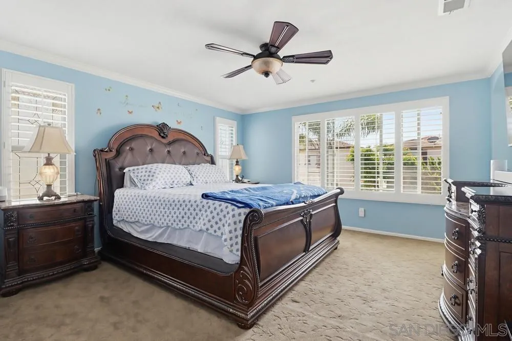 2318 Gardenia